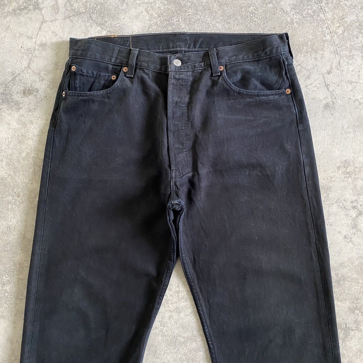 Levi's Vintage 1997 Levis 501 Black Denim Jeans Size US 34 / EU 50 - 3 Thumbnail