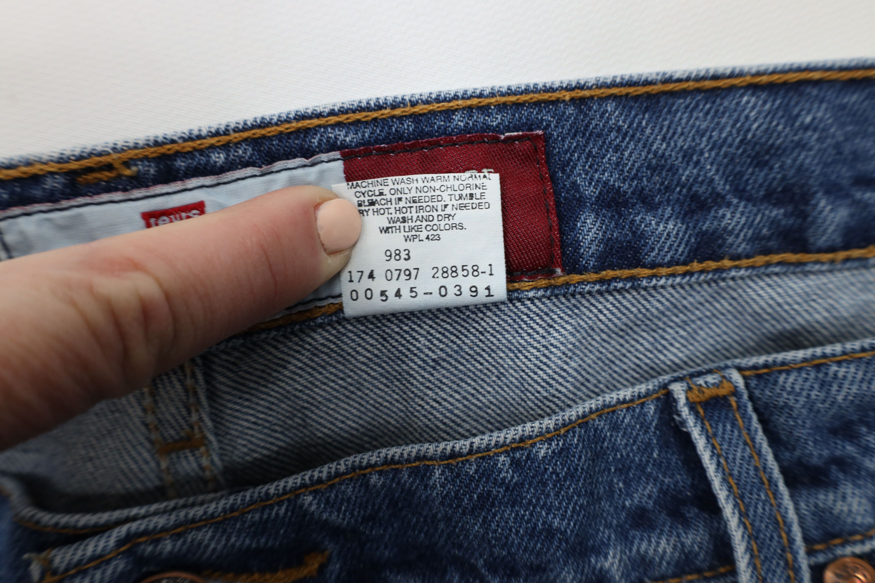 Levi's × Vintage Vintage 90s Levis 545 Loose Fit Tapered Leg Denim Jeans Blue Size US 38 / EU 54 - 9 Thumbnail