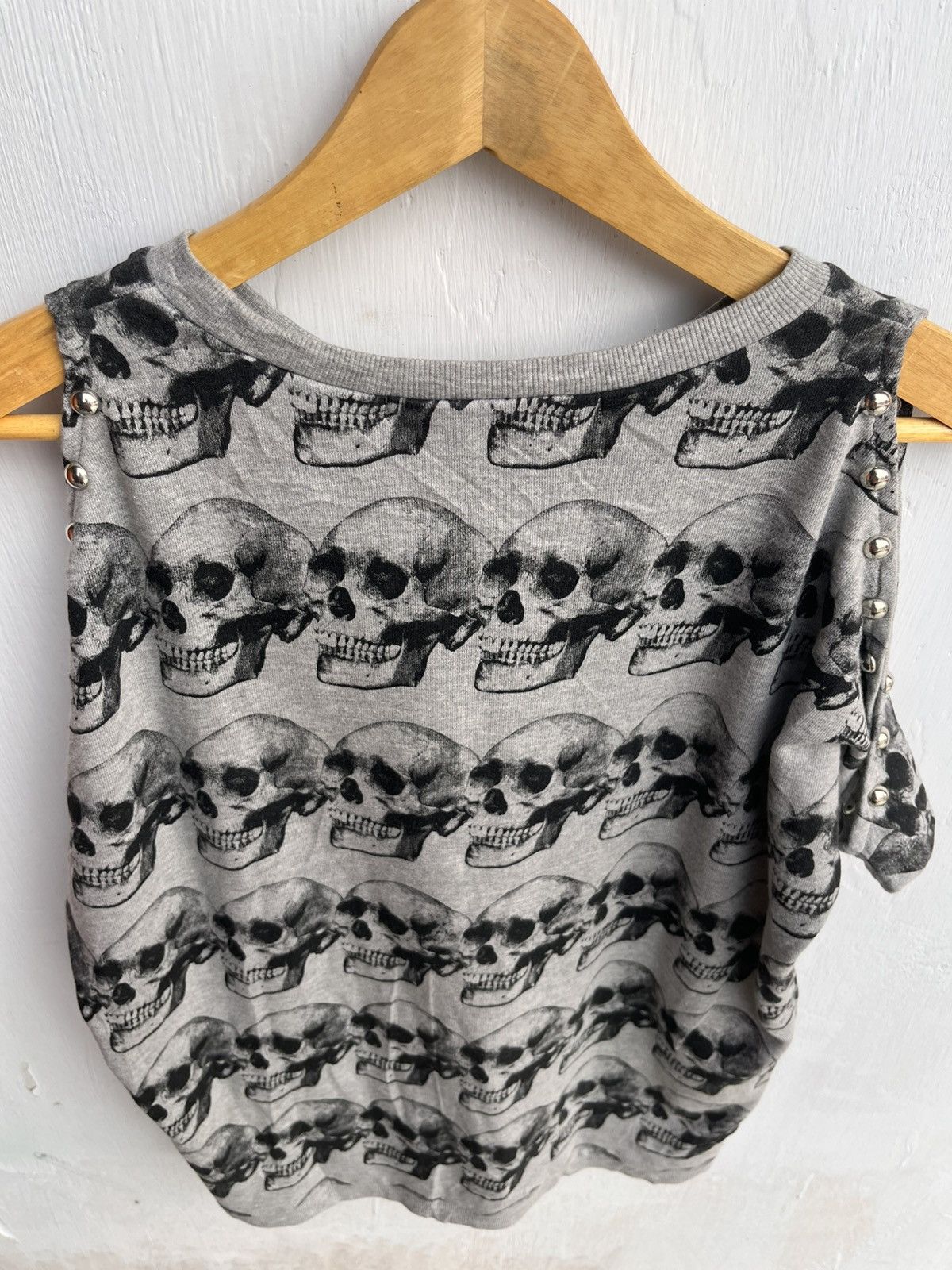 Yasuyuki Ishii GLAD NEWS SKULL AOP STUDED TEE GOTHIC PUNK Size US S / EU 44-46 / 1 - 2 Thumbnail