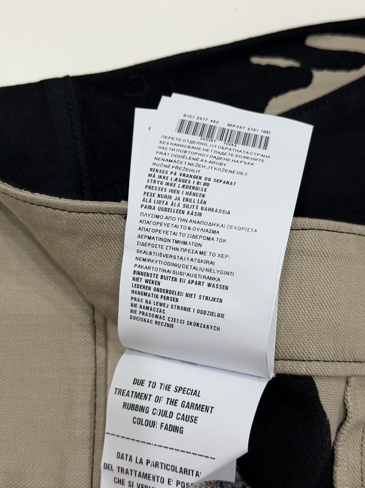 Prada PRADA FW 2018 Overdyed Back Logo Patch Pants Runway Jeans Size US 30 / EU 46 - 16 Thumbnail