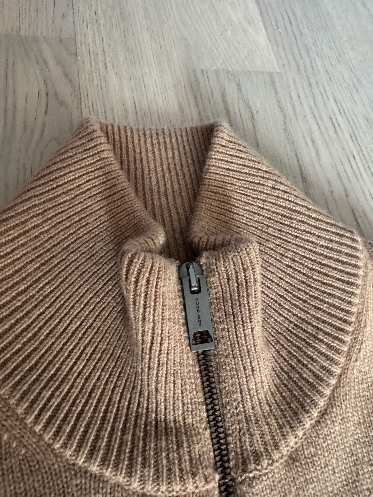 Burberry BURBERRY cashmere jumper SEE PHOTOS FOR REAL TAPE MEASUREMEN Size US S / EU 44-46 / 1 - 4 Thumbnail