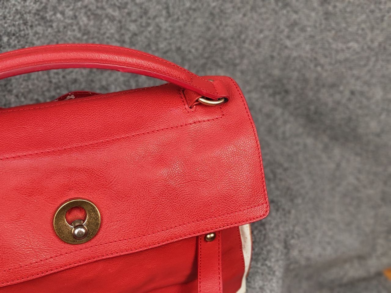 Yves Saint Laurent Yves Saint Laurent YSL Muse Two Hand Bag Red Leather Satchel Size ONE SIZE - 4 Thumbnail