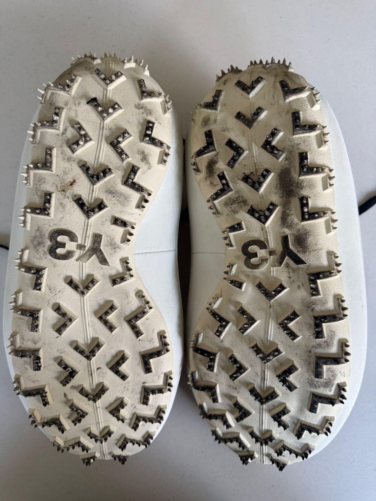 Y-3 Y-3 ‘ Black & White ‘ Makura Size US 8 / EU 41 - 3 Thumbnail