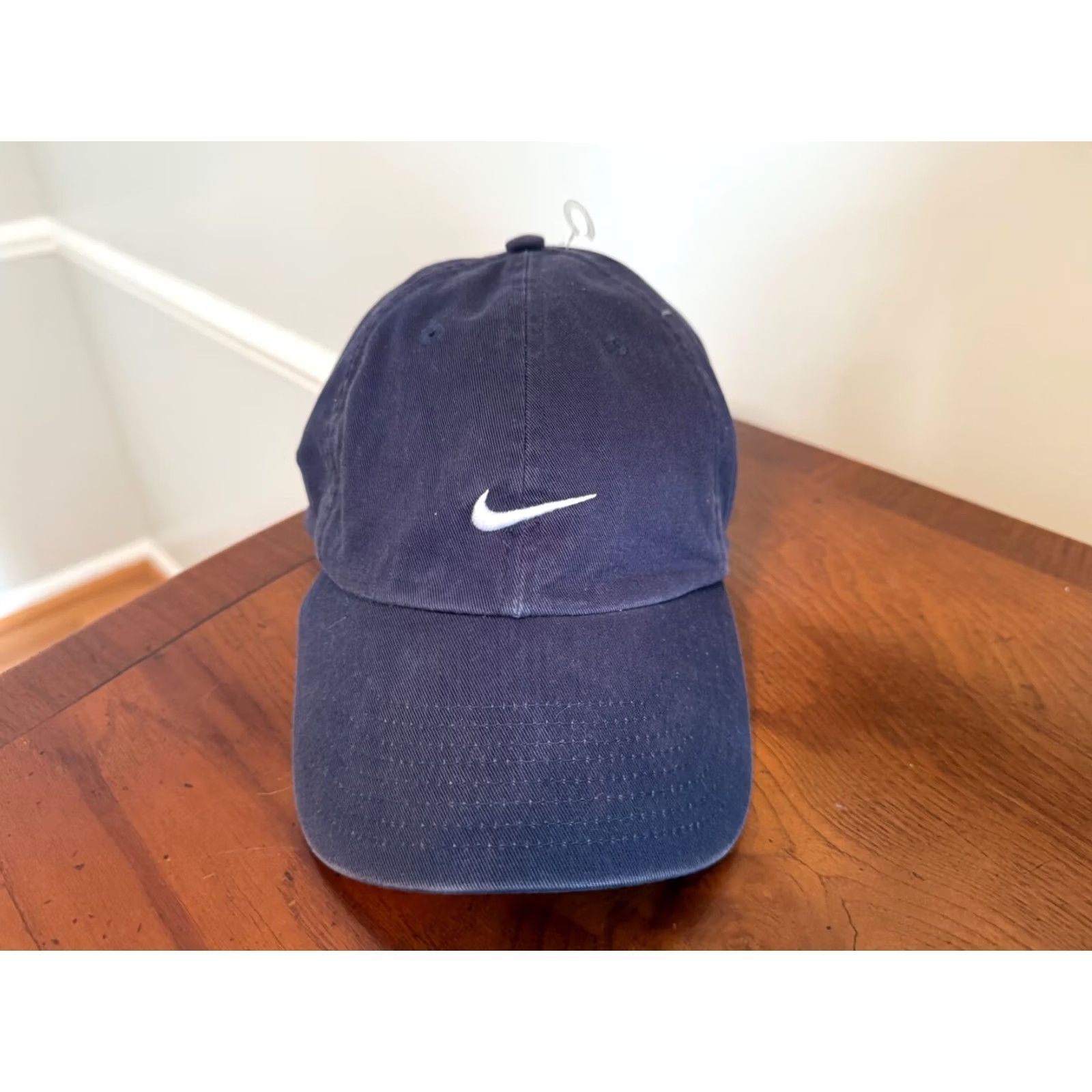 Nike VINTAGE Nike Hat Strapback Navy Blue One Size 90s Swoosh Mens Baseball Cap Cotton Adjustable Size ONE SIZE - 2 Thumbnail