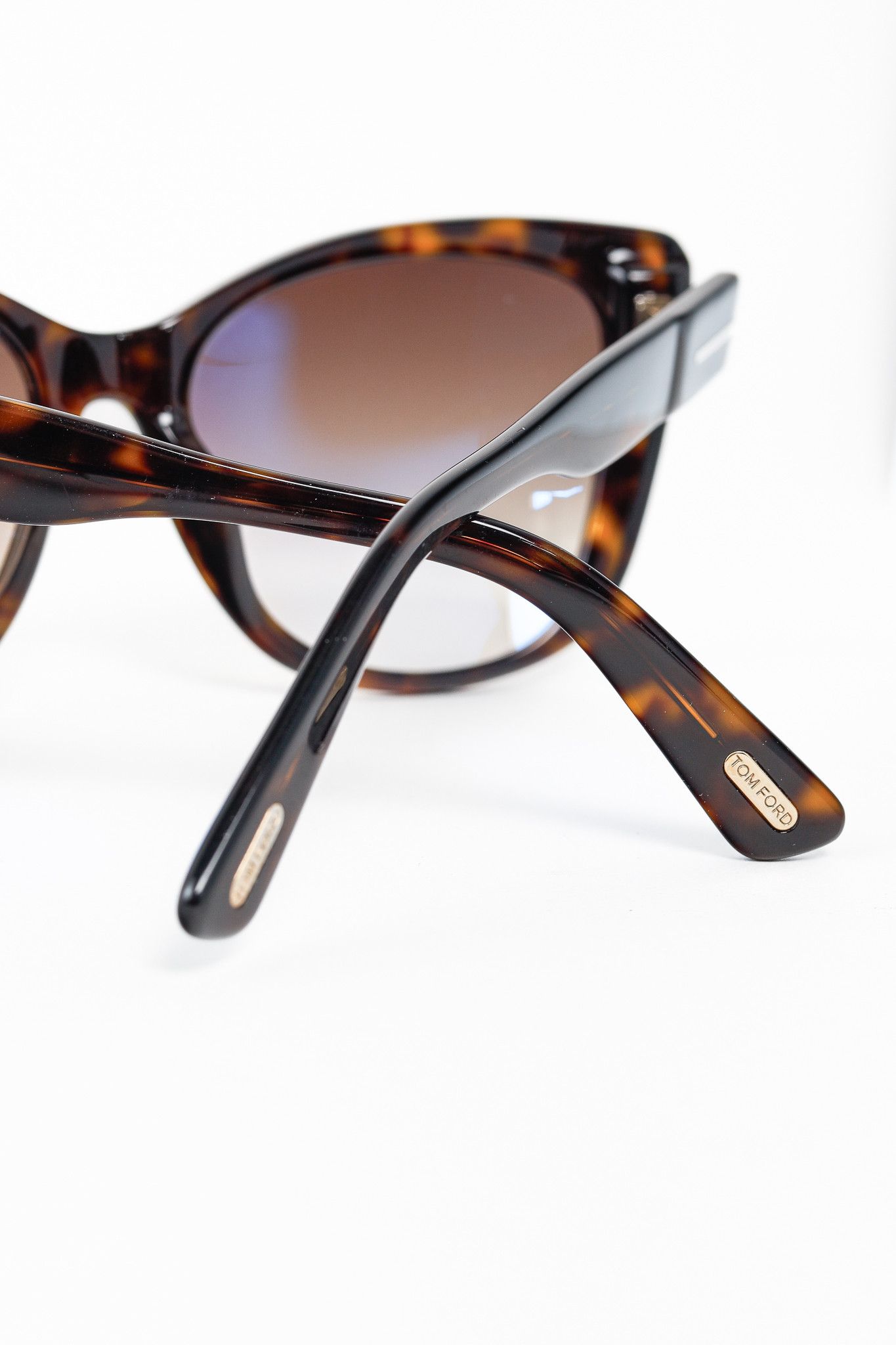 Tom Ford Tom Ford Nora TF937 Shade Butterfly Frame Sunglasses Size ONE SIZE - 9 Thumbnail