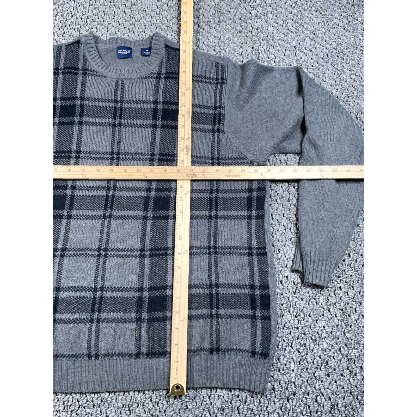 Arrow VINTAGE Arrow GrAY/Black Grid Check Sweater Adult Medium Crew Knit Pullover Mens Vintage Preppy 90s/Classic Dad Style Size US M / EU 48-50 / 2 - 6 Thumbnail
