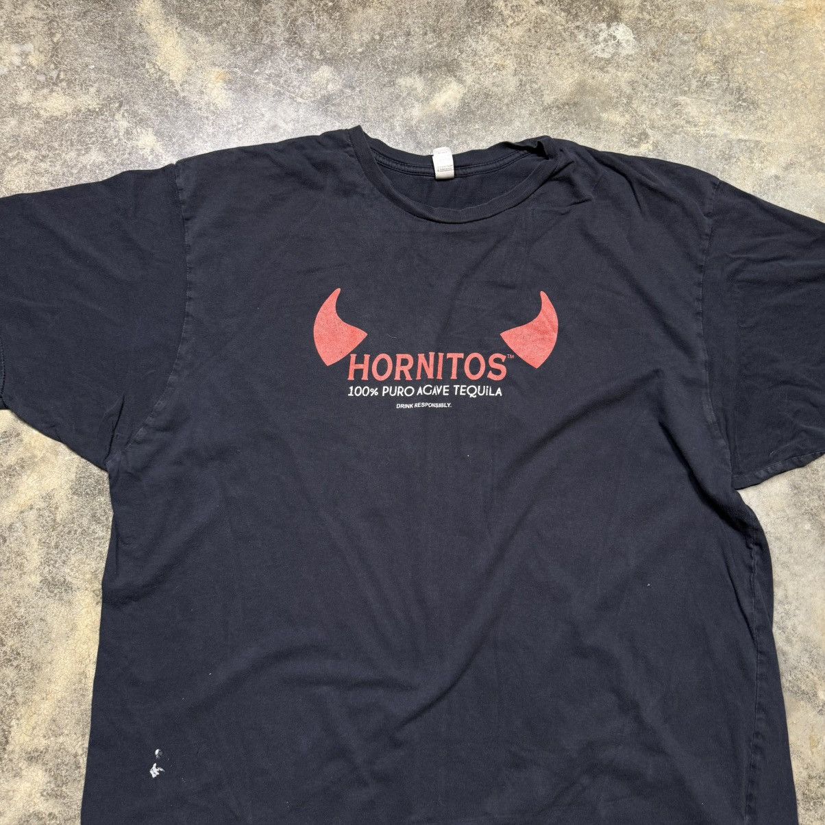 Vintage vintage hornitos tequilla devil horns baggy painter tshirt Size US XXL / EU 58 / 5 - 4 Thumbnail