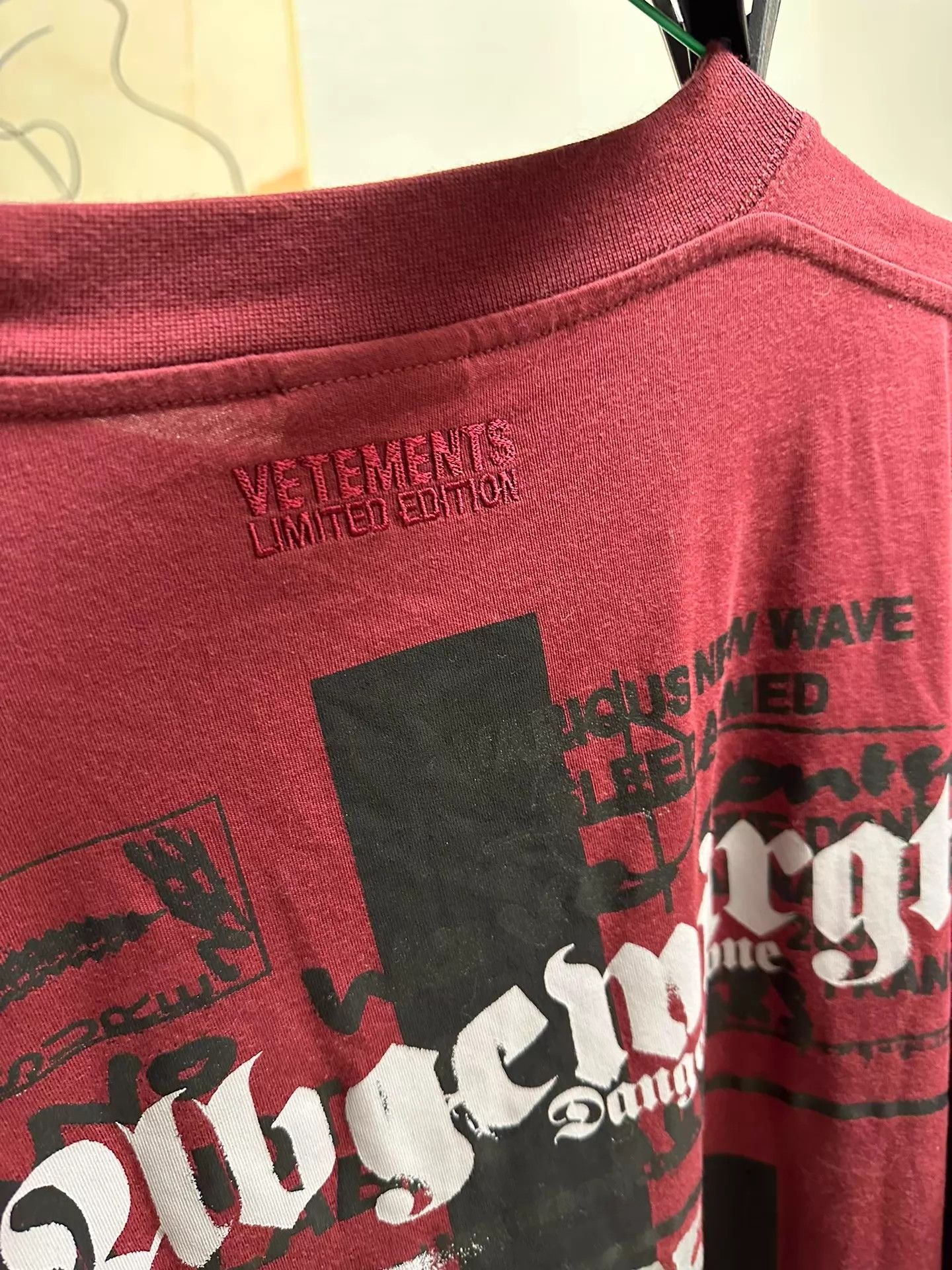 Vetements Vetements Rare Sanskrit Print SS Kanye XS Oversized New Size US XS / EU 42 / 0 - 3 Thumbnail