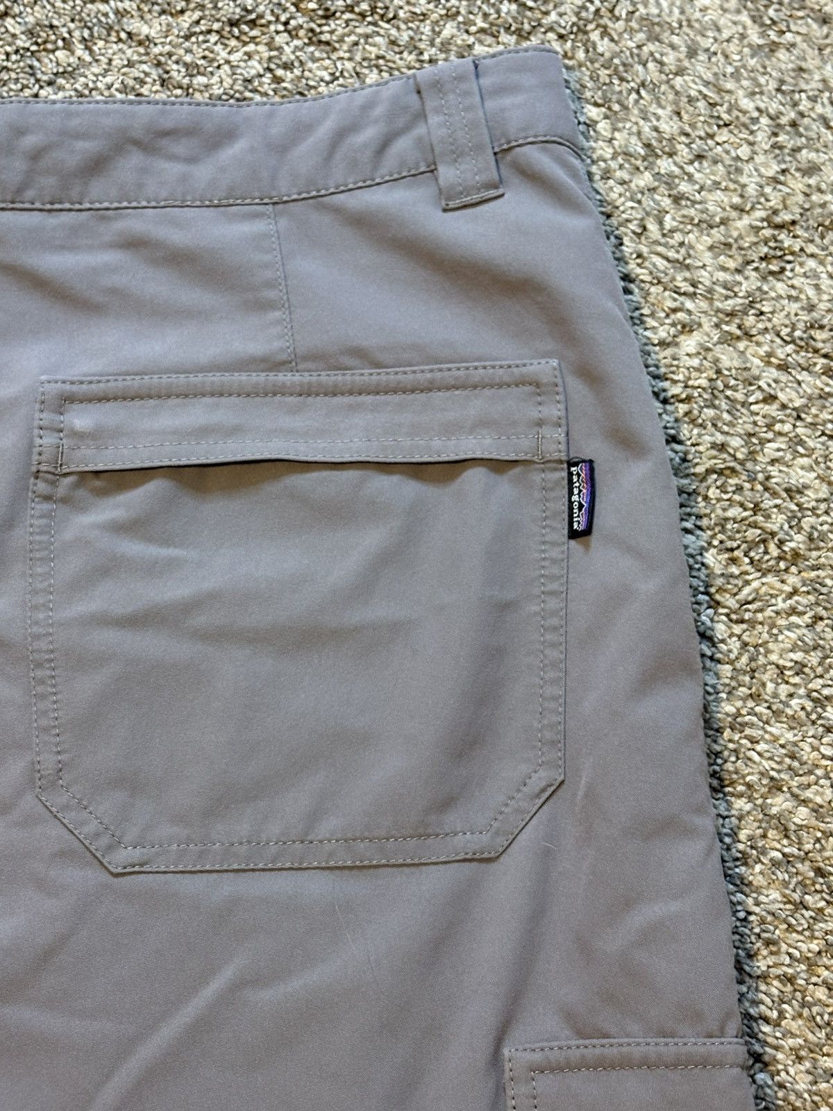 Patagonia Patagonia Men’s Casual Cargo Chino Shorts 36 Polyester Gray Size US 36 / EU 52 - 7 Thumbnail
