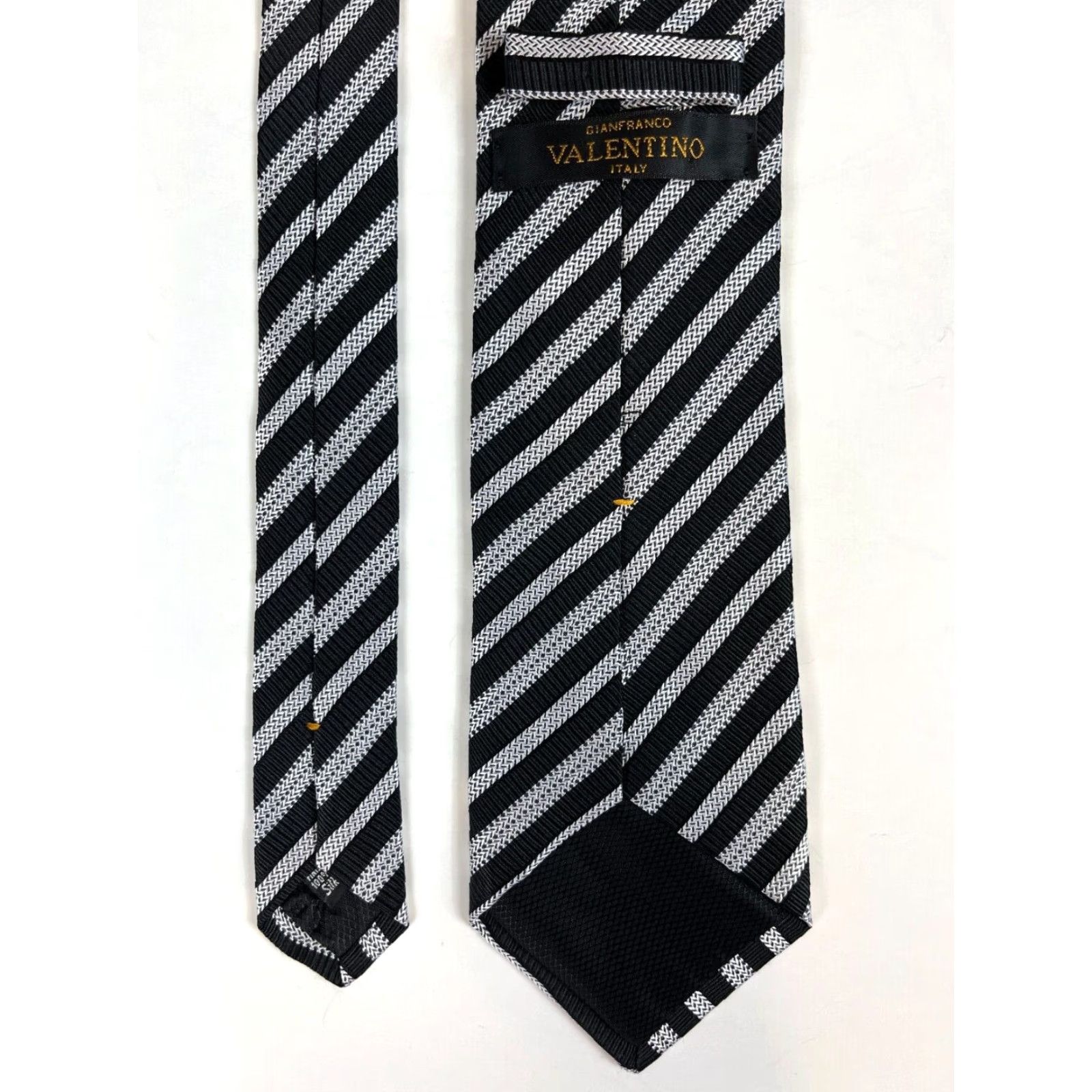 Valentino VINTAGE Gianfranco Valentino Silk Tie Striped Made in Canada Men Tie Black Silver 54.5" 3.75" Wide Short Styled Size ONE SIZE - 7 Thumbnail