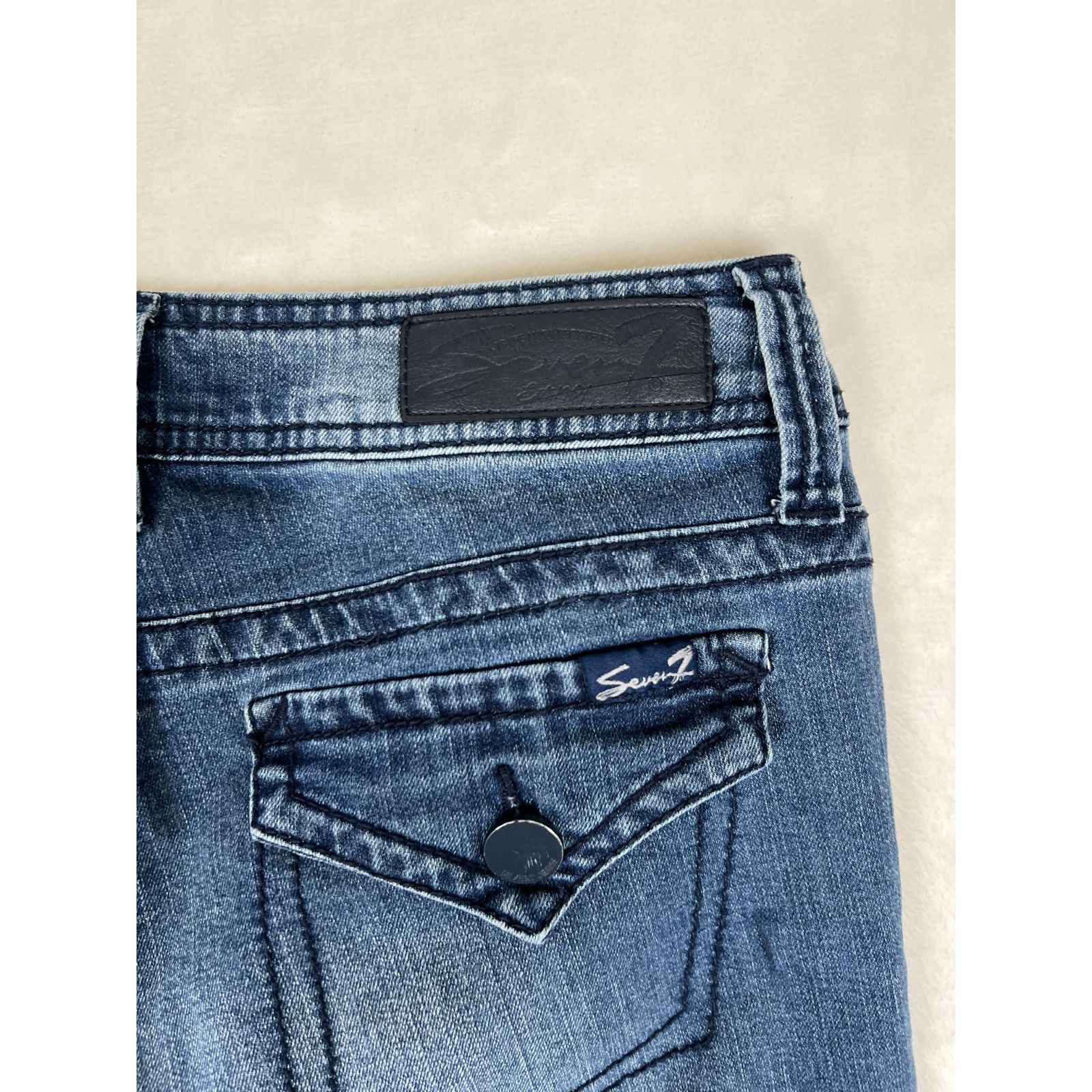 Seven 7 Seven7 Women Size 8 Medium Wash Mid Rise Slim Straight Cropp Size 30" / US 8 / IT 44 - 9 Thumbnail
