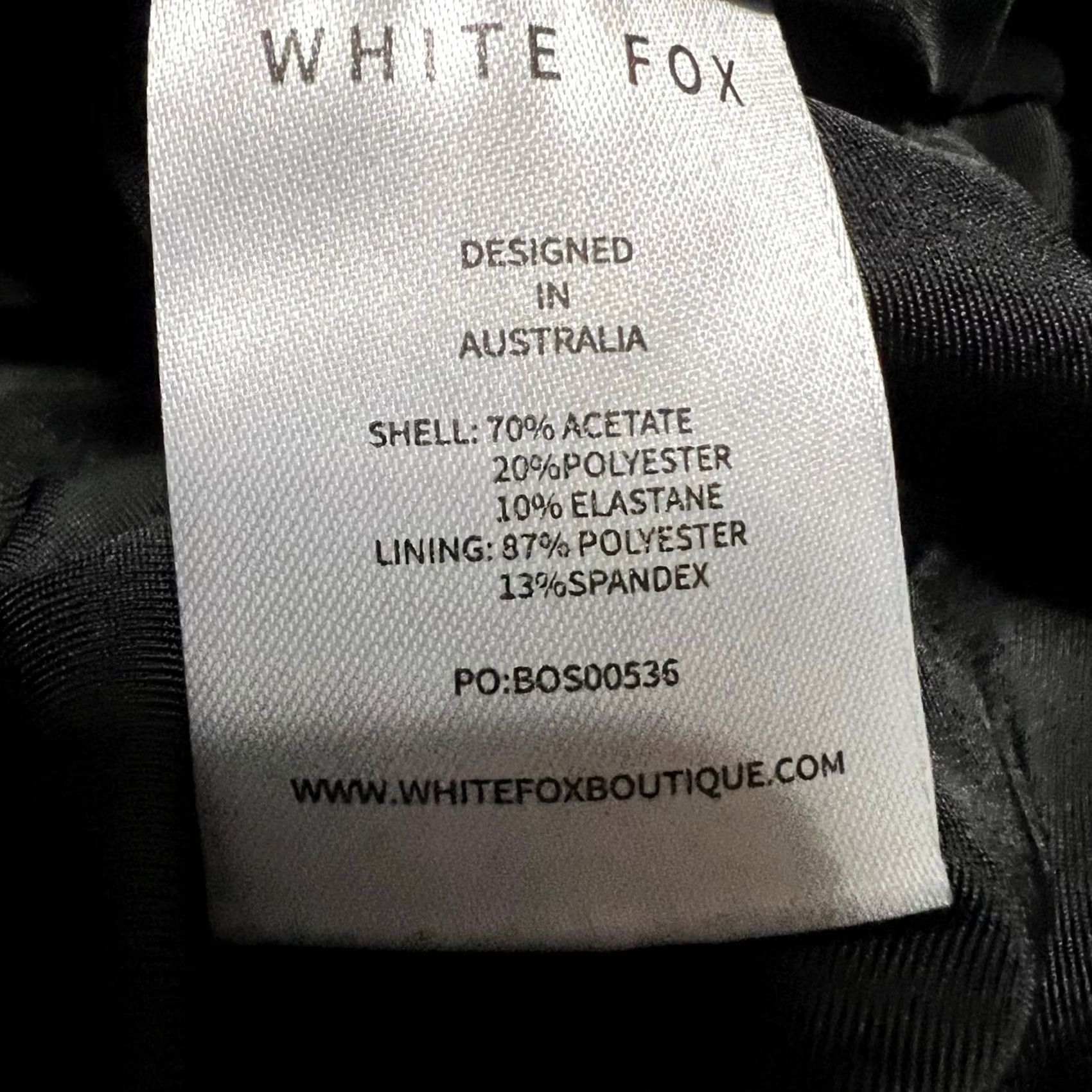 Velvet White Fox Shorts Womens Small Velvet Teddy Shortie Black S Womens Hot Pants) Size 28" / US 6 / IT 42 - 7 Thumbnail