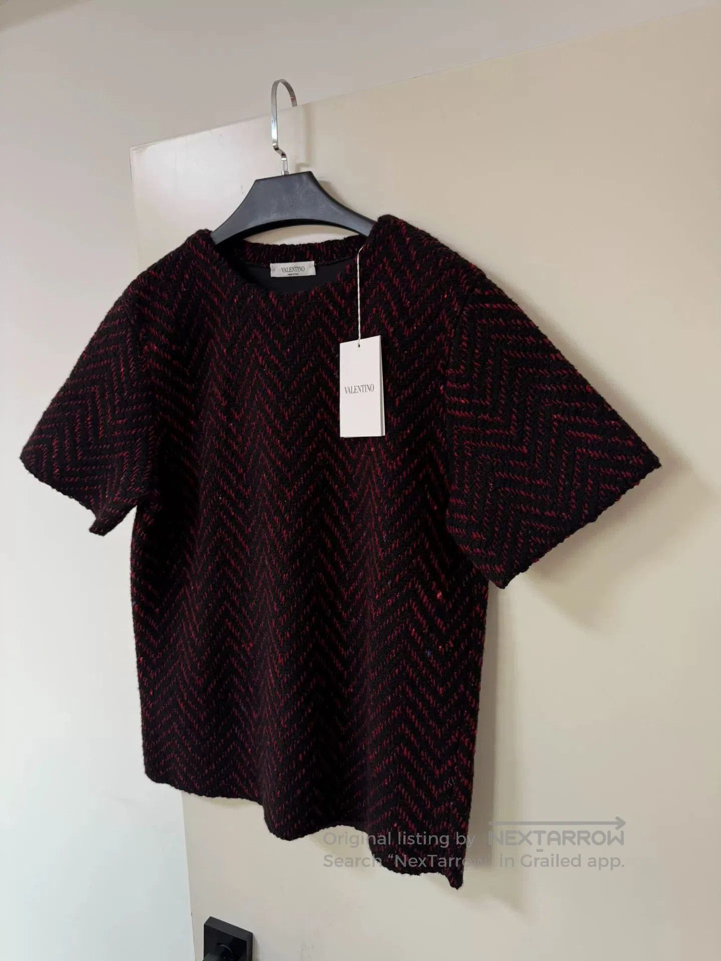Valentino Valentino Red Short. Size US M / EU 48-50 / 2 - 3 Thumbnail