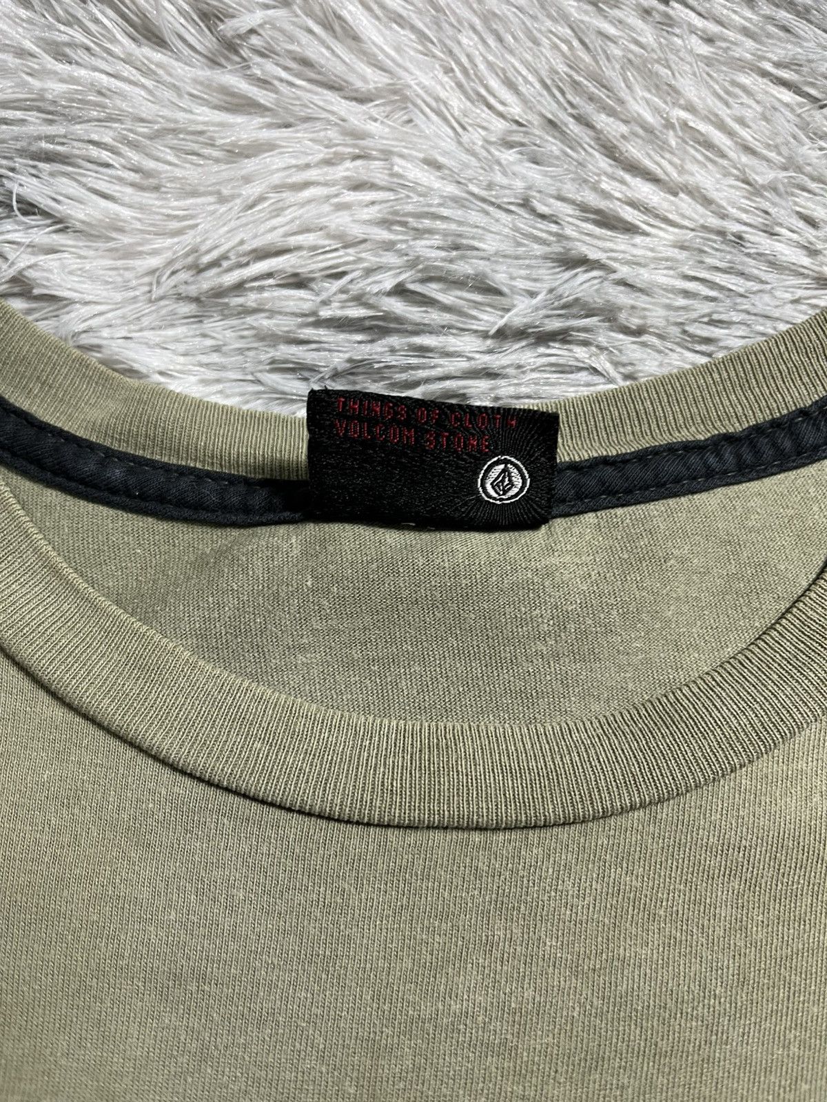 Volcom Vintage y2k Volcom fcuk off tee Size US L / EU 52-54 / 3 - 5 Thumbnail
