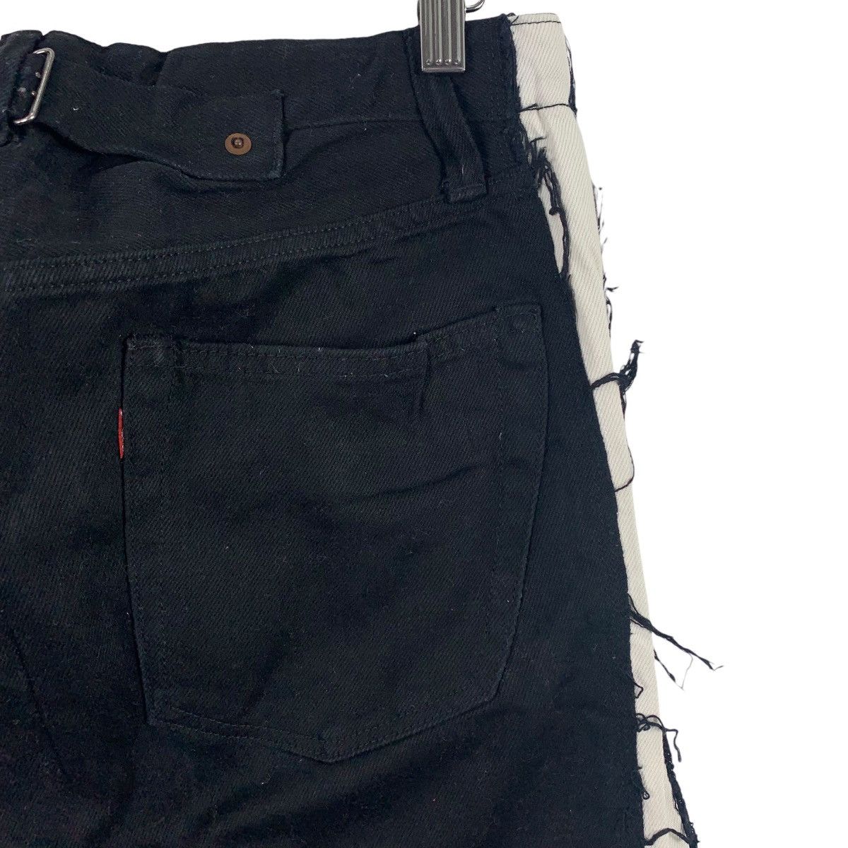 Japanese Brand RNA SLANG White stripe design denim pants Size US 30 / EU 46 - 15 Thumbnail