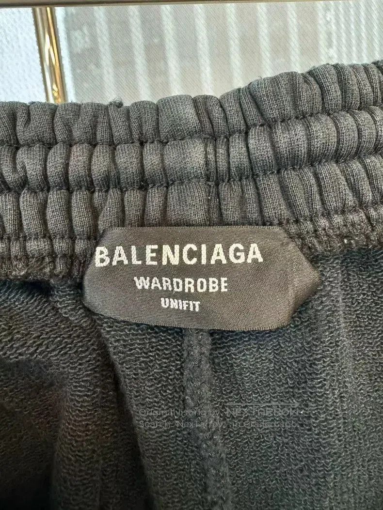 Balenciaga Balenciaga Distressed Black Shorts. Size US 40 / EU 56 - 3 Thumbnail