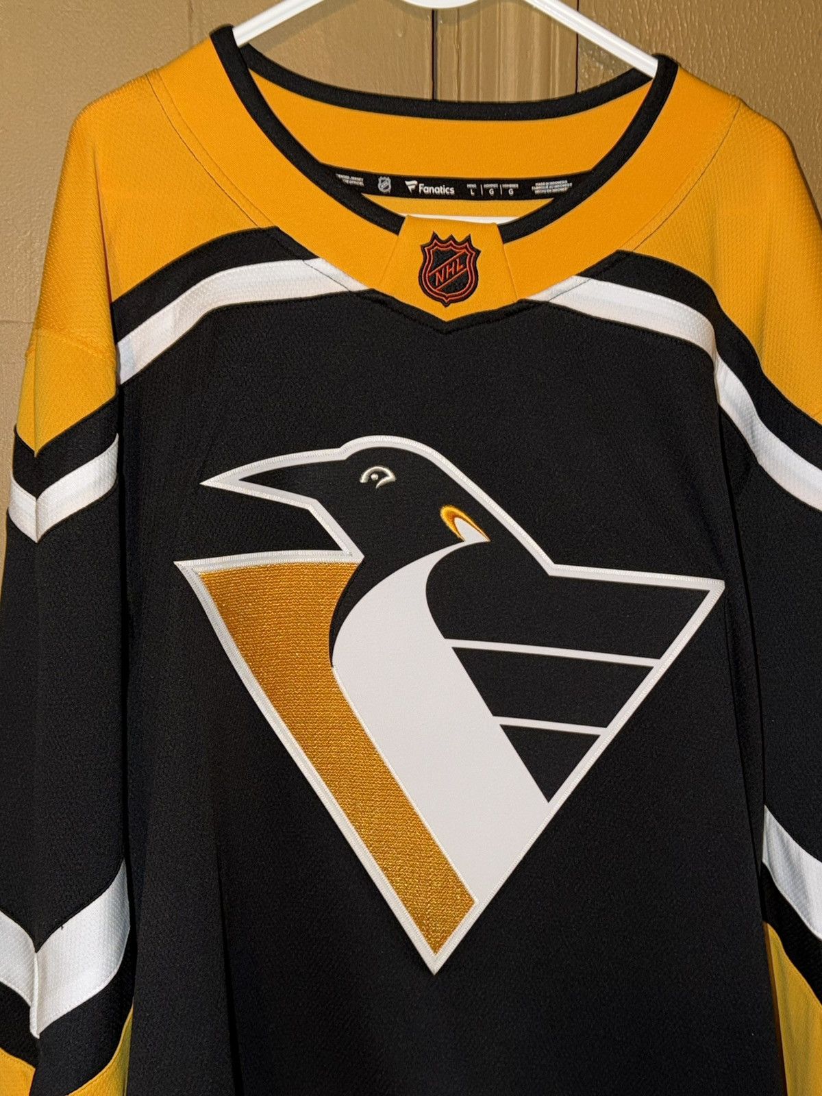 NHL Fanatics Breakaway NHL Hockey Pittsburgh Penguins Jersey LG Size US L / EU 52-54 / 3 - 3 Thumbnail