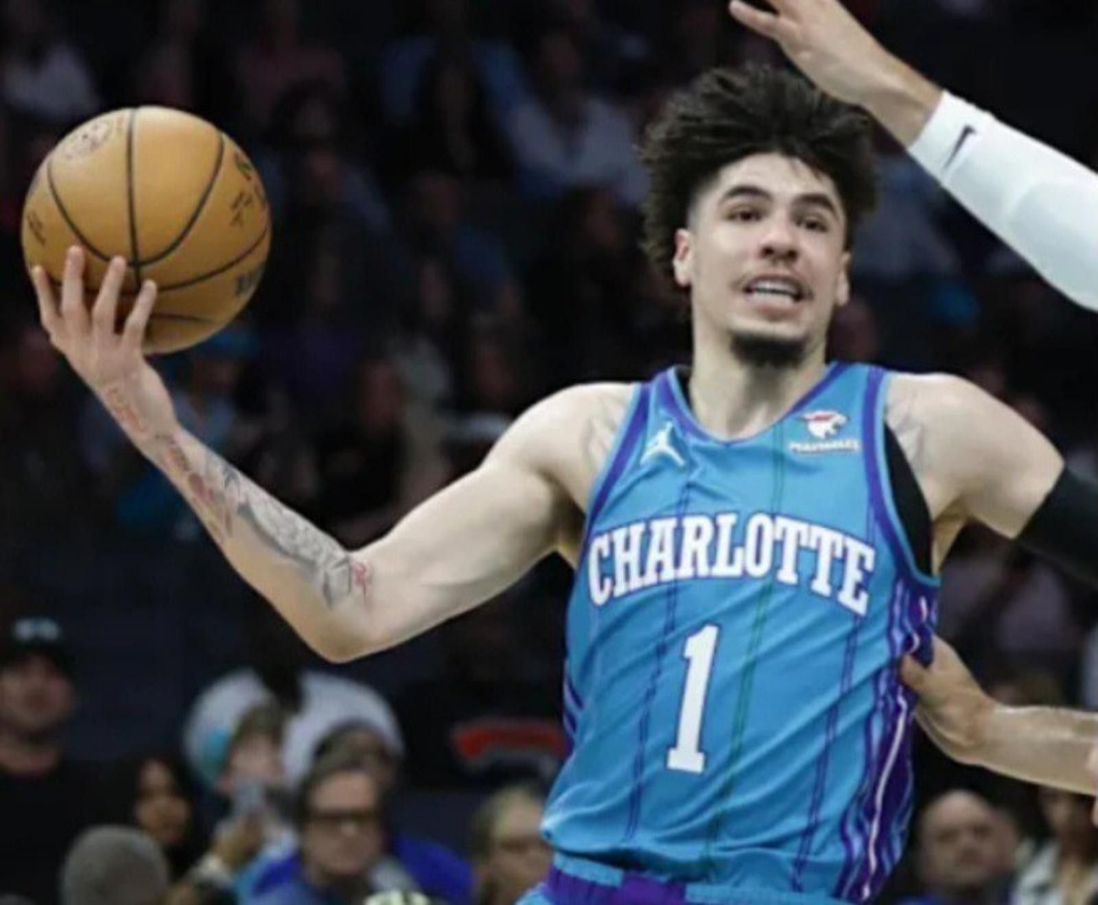 Other LaMelo Ball (Charlotte)-(Blue)-(Jersey)-(New Condition)-$100 Size US XL / EU 56 / 4 - 4 Thumbnail