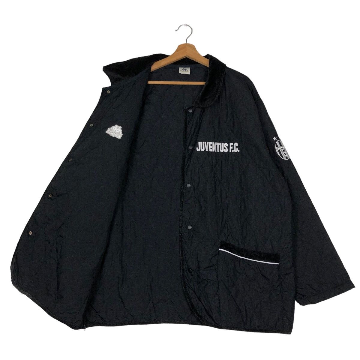 Japanese Brand 🔥Vtg 80’s Juventus FC Kappa Sports Big Logo Jacket Training Size US M / EU 48-50 / 2 - 9 Thumbnail