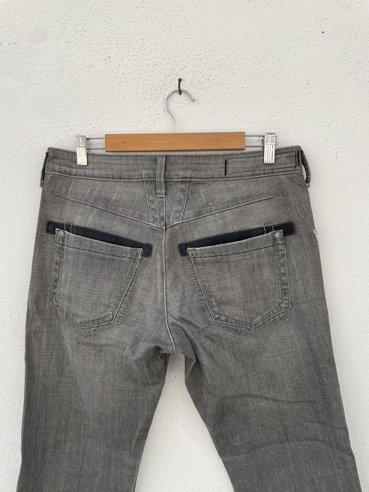Marithe + Francois Girbaud Le De Jeans Marithe Francois Girbaud Zipper Jeans Size US 33 - 15 Thumbnail