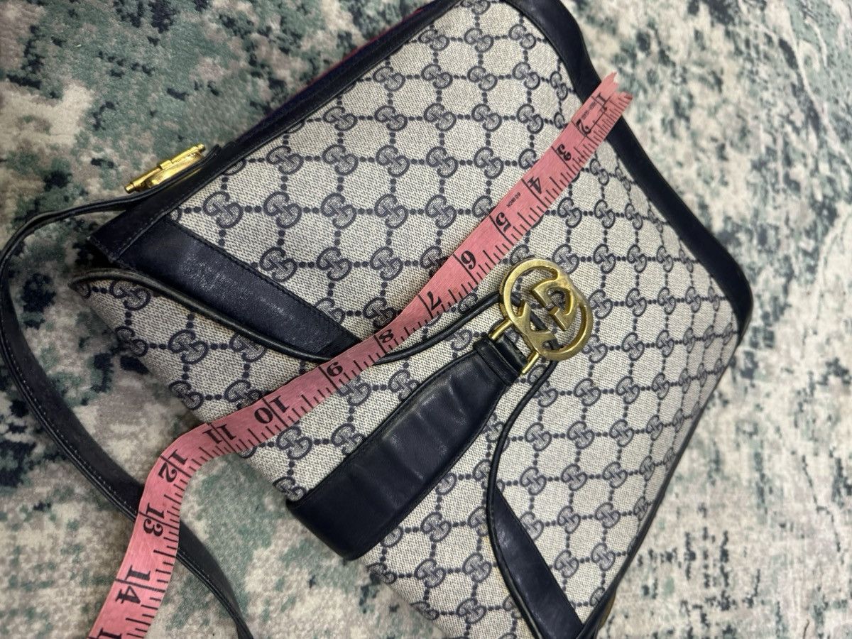 Gucci VINTAGE GUCCI FULL MONOGRAM SHOULDER BAG Size ONE SIZE - 4 Thumbnail