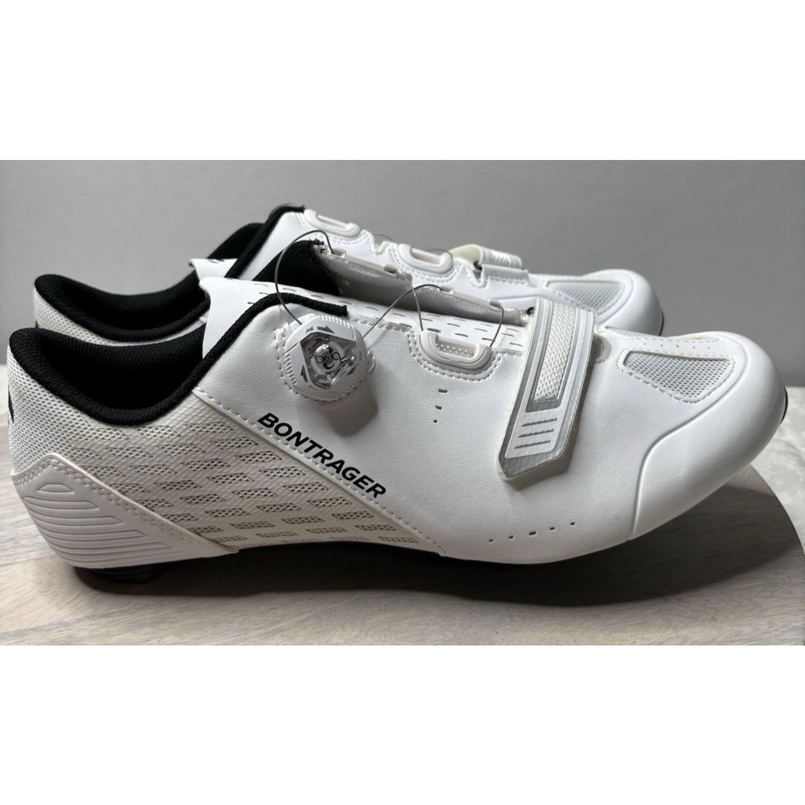 & Other Stories Up for Sale: Bontrager Anara Women's Road Bike Shoes 13 Size US 12 / IT 42 - 9 Thumbnail