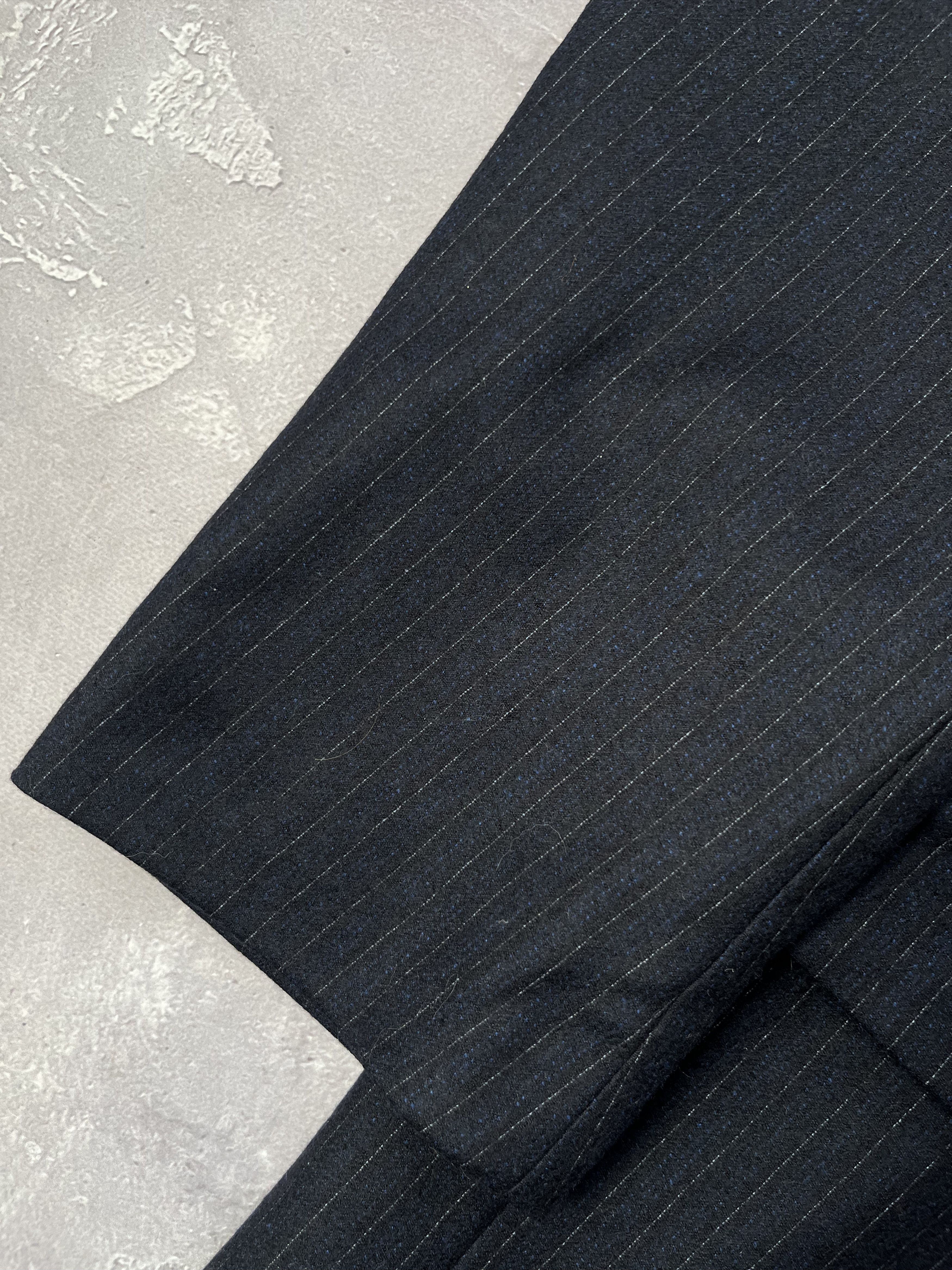 Burberry Vintage Burberry's Wool Cashmere Suit Pinstripe Size 42R Size 42R - 7 Thumbnail