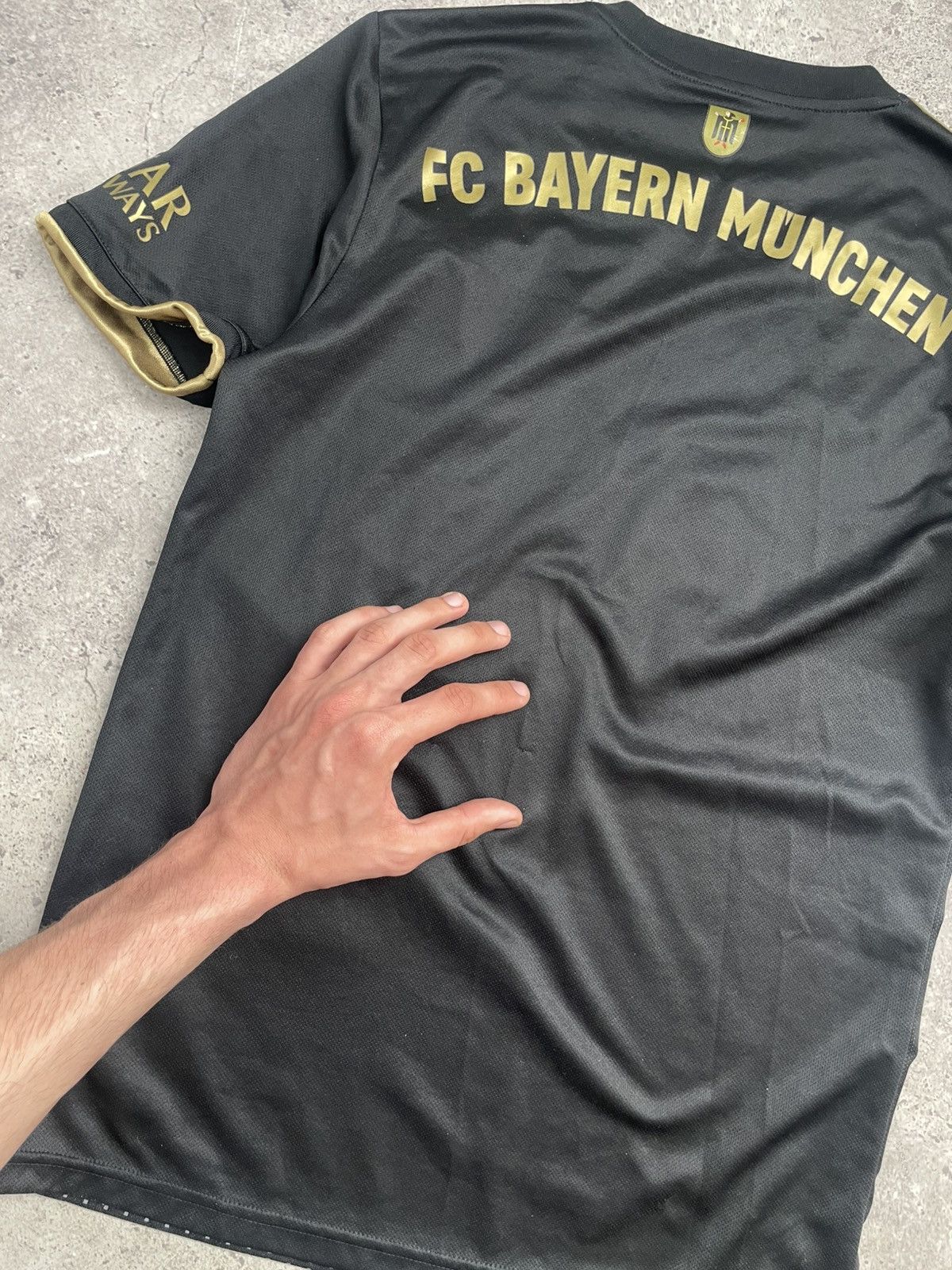Adidas FC Bayern Munich 2021 2022 away soccer shirt jersey kit Size US S / EU 44-46 / 1 - 8 Thumbnail
