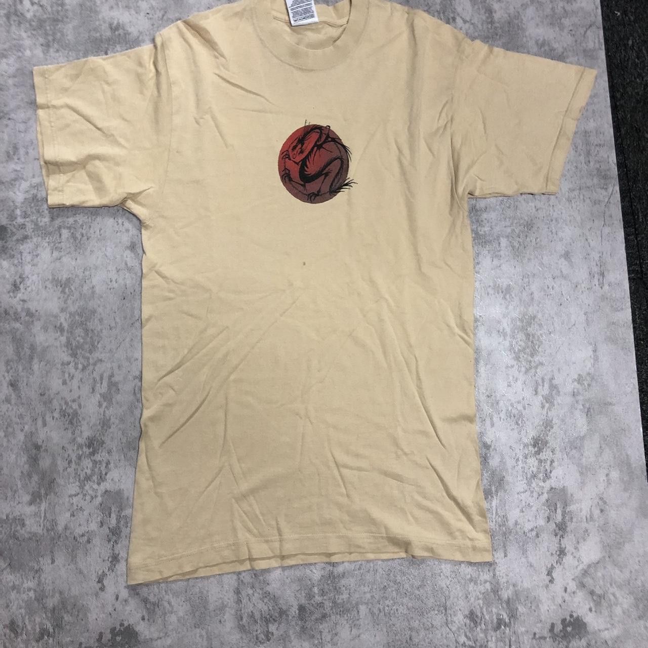 Other Cream & red Fruit of the Loom dragon T-shirt Size US L / EU 52-54 / 3 - 1 Thumbnail