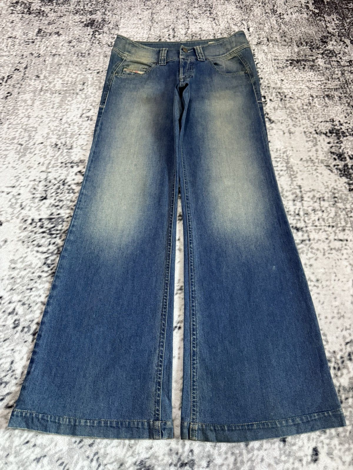 Diesel Vintage Diesel Low Rise Wide Leg Flare Jeans Size US 27 - 1 Thumbnail