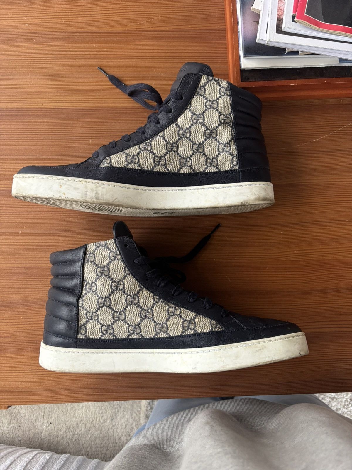 Gucci Gucci GG Supreme High-Tops Size US 10.5 / EU 43-44 - 4 Thumbnail
