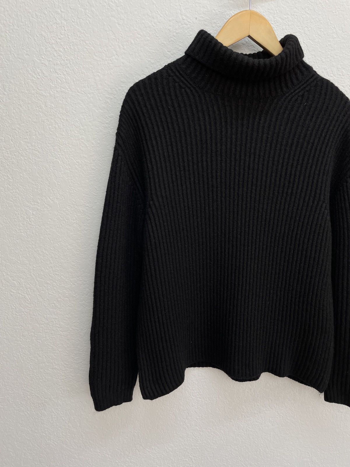 Vintage Stone Island Knitted Wool Sweater All Black Size M