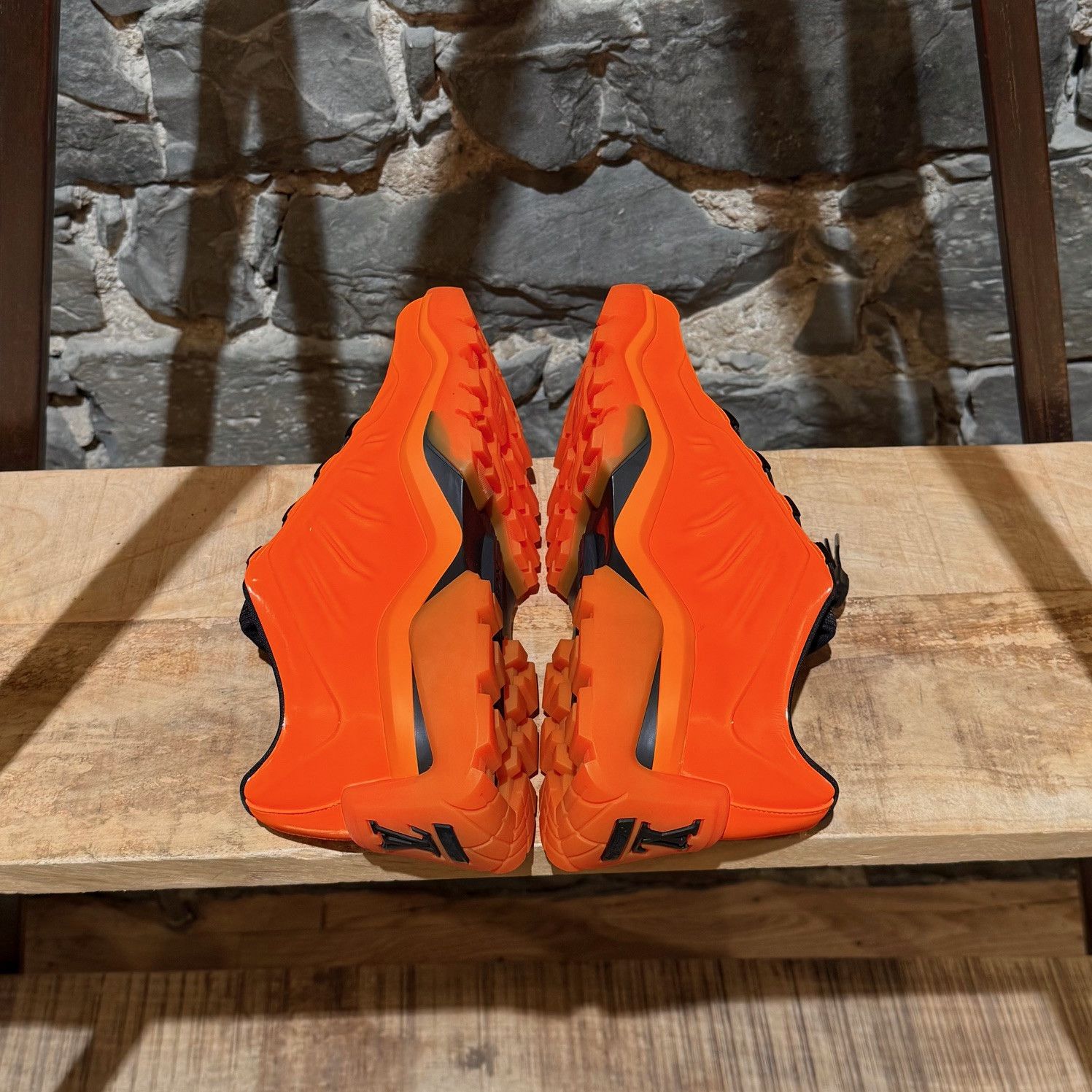 Louis Vuitton Louis Vuitton 2021 Millenium Orange Black Sneakers Size US 8.5 / EU 41-42 - 9 Thumbnail