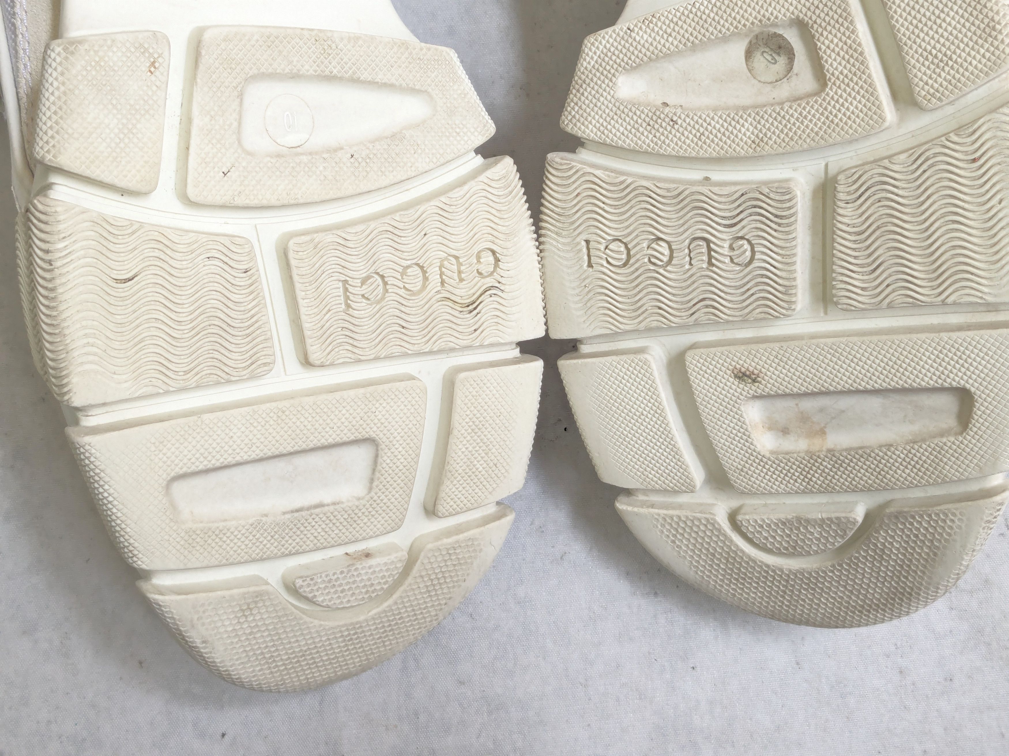 Gucci Gucci Flashtrek Sneakers White 11 Low Tops Size US 11 / EU 44 - 18 Thumbnail