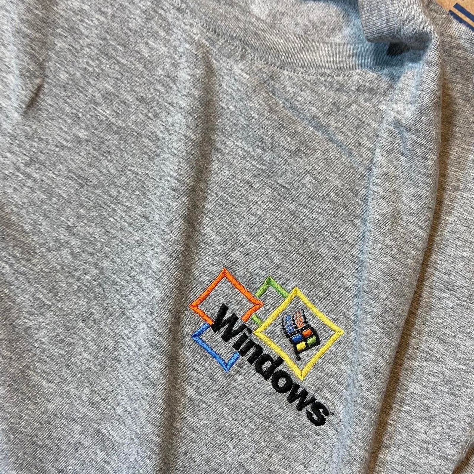 Hanes 90s windows grey embroidered computer Size US XL / EU 56 / 4 - 4 Thumbnail