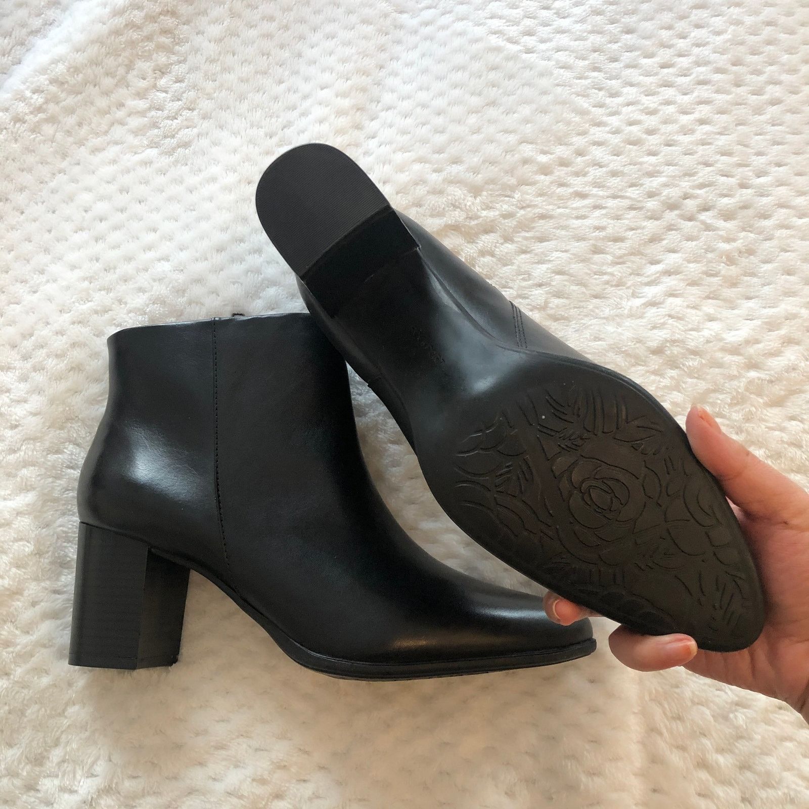 Rockport Rockport Black Camdyn Pointed-Toe Block Heel Booties Size US 10 / IT 40 - 4 Thumbnail