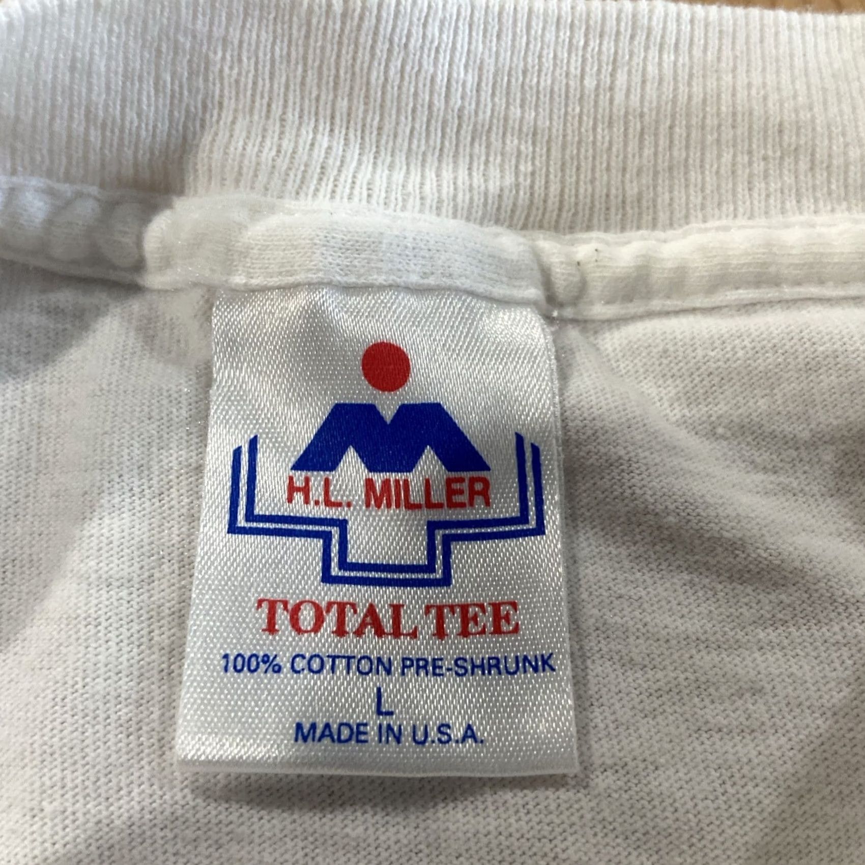 Vintage VINTAGE Maui Legends L T Shirt Surf Hawaii Graphic Double-Sided USA 90s White Cotton Unisex Adults Mens Womens 1990s Shirt Size US L / EU 52-54 / 3 - 3 Thumbnail