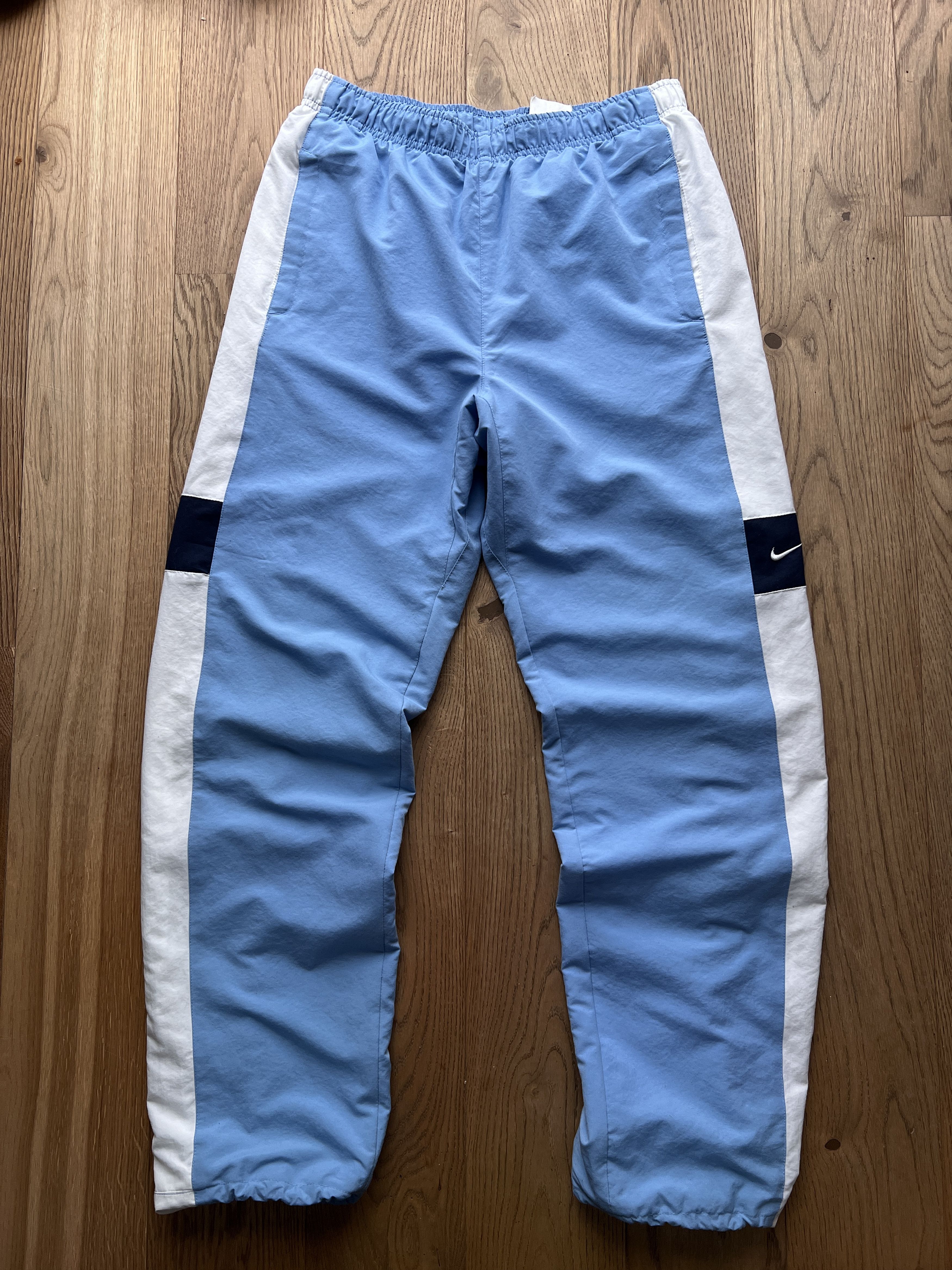 Nike Nike vintage 2000s baby blue track pants nylon joggers rare Size US 32 / EU 48 - 18 Thumbnail