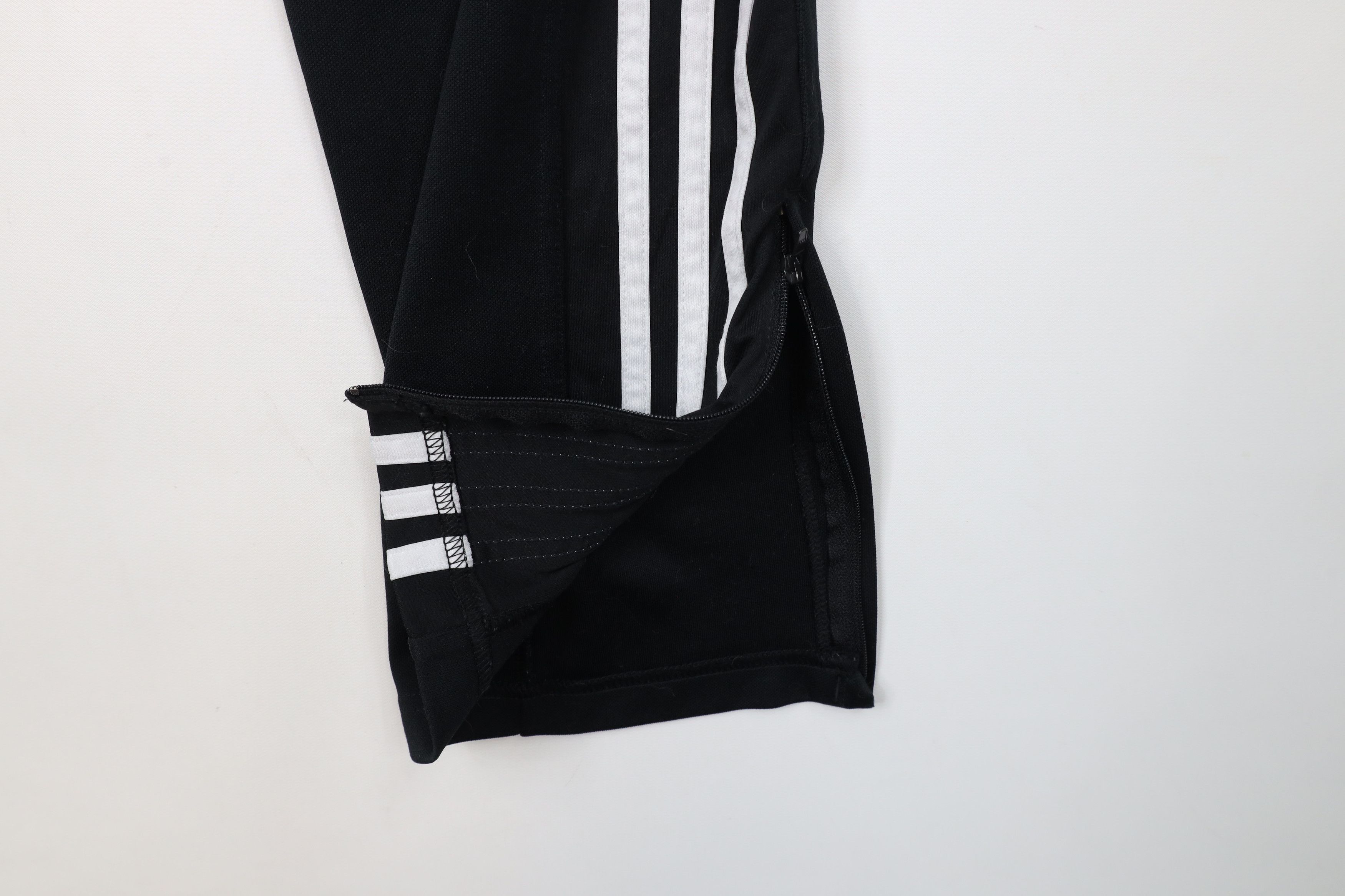 Adidas × Vintage Vintage Y2K Adidas Tapered Leg Soccer Warm Up Sweatpants Size US 36 / EU 52 - 5 Thumbnail