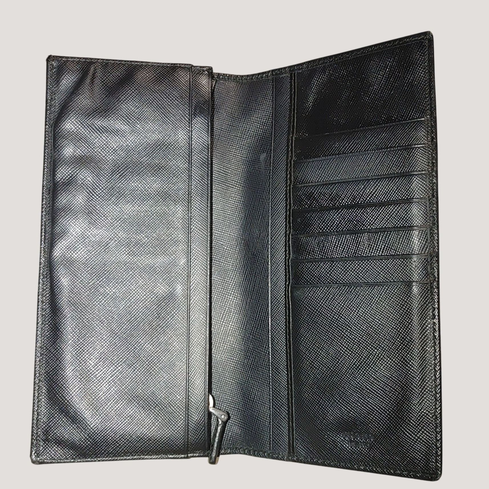 Prada Prada Wallet Milano Black Leather Vinyl Long Metal Zipper Ca Size ONE SIZE - 1 Thumbnail