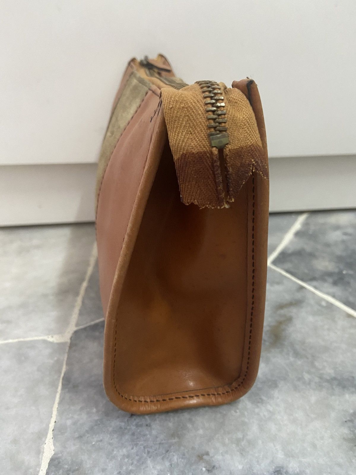 Dior Christian Dior Brown Leather Clutch Bag Size ONE SIZE - 9 Thumbnail