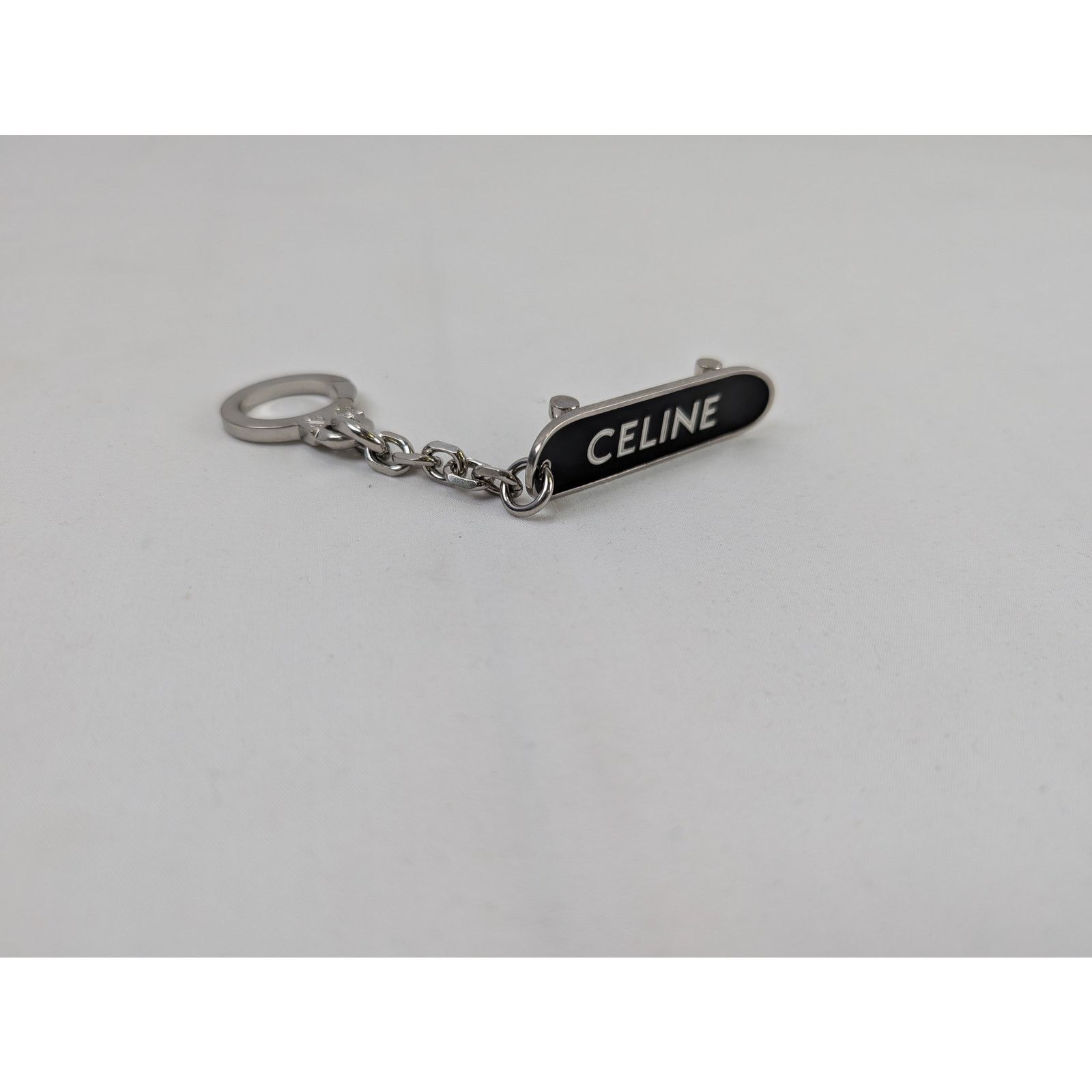 Celine o1rshd1 Q:3 / Size: OS / Skate Key Chain in Black Size ONE SIZE - 5 Thumbnail