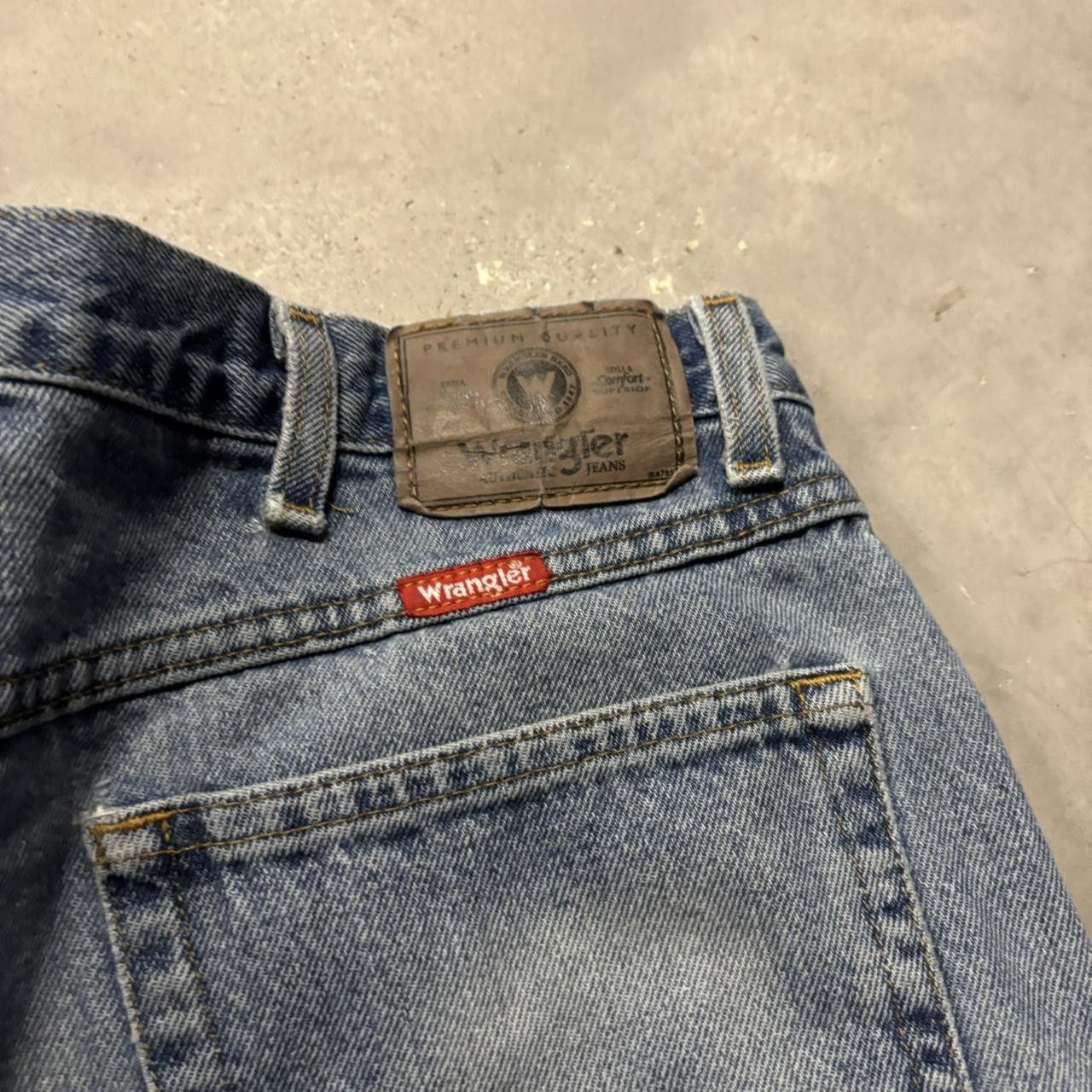 Japanese Brand × Vintage Crazy Vintage Y2K/2000s Grunge Medium Wash Distressed Denim Jeans! Size US 36 / EU 52 - 7 Thumbnail