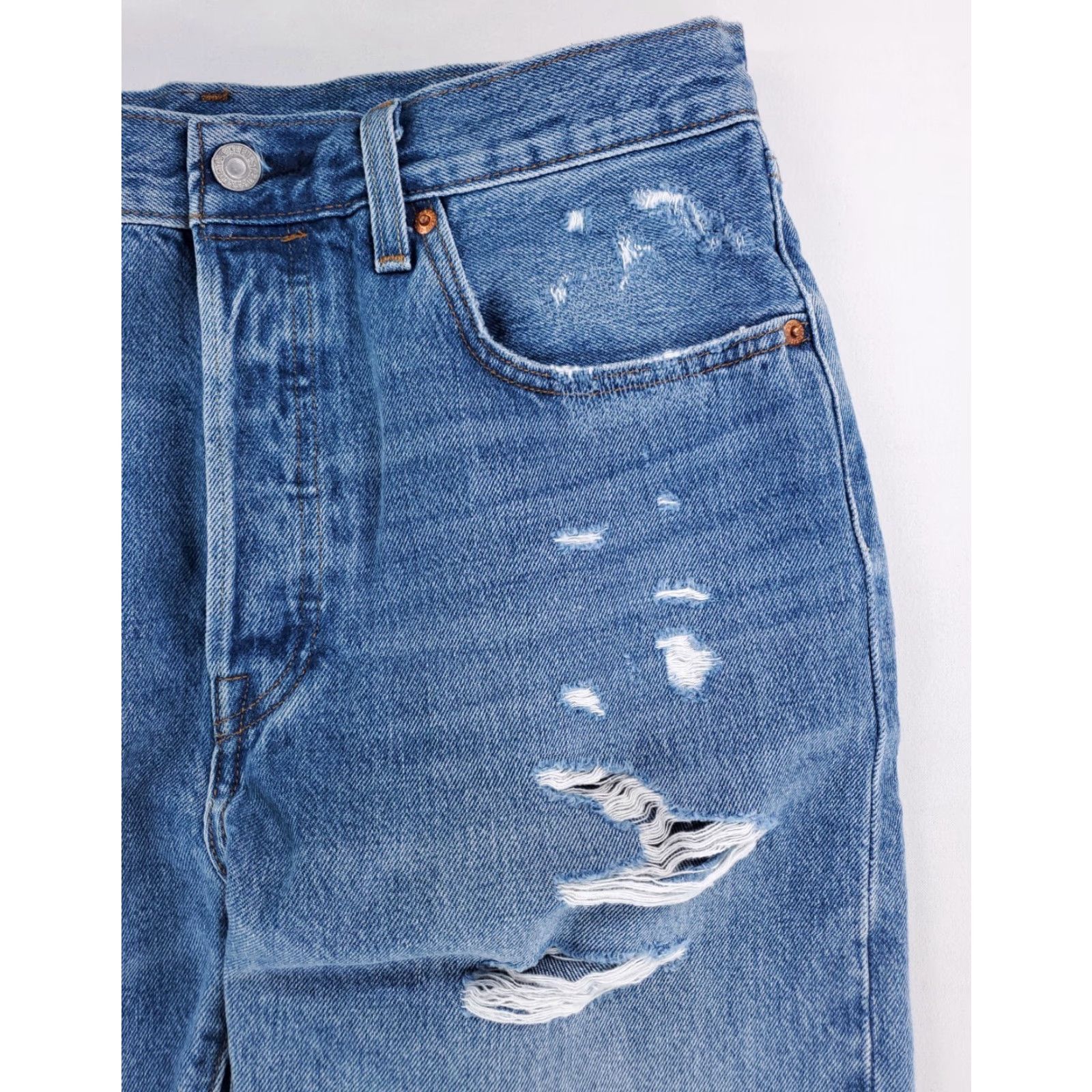 Levi's VINTAGE Levi's 501 150th Anniversary Distressed Redline Selvage Blue Jeans Mens 32 x 30 Size US 32 / EU 48 - 7 Thumbnail