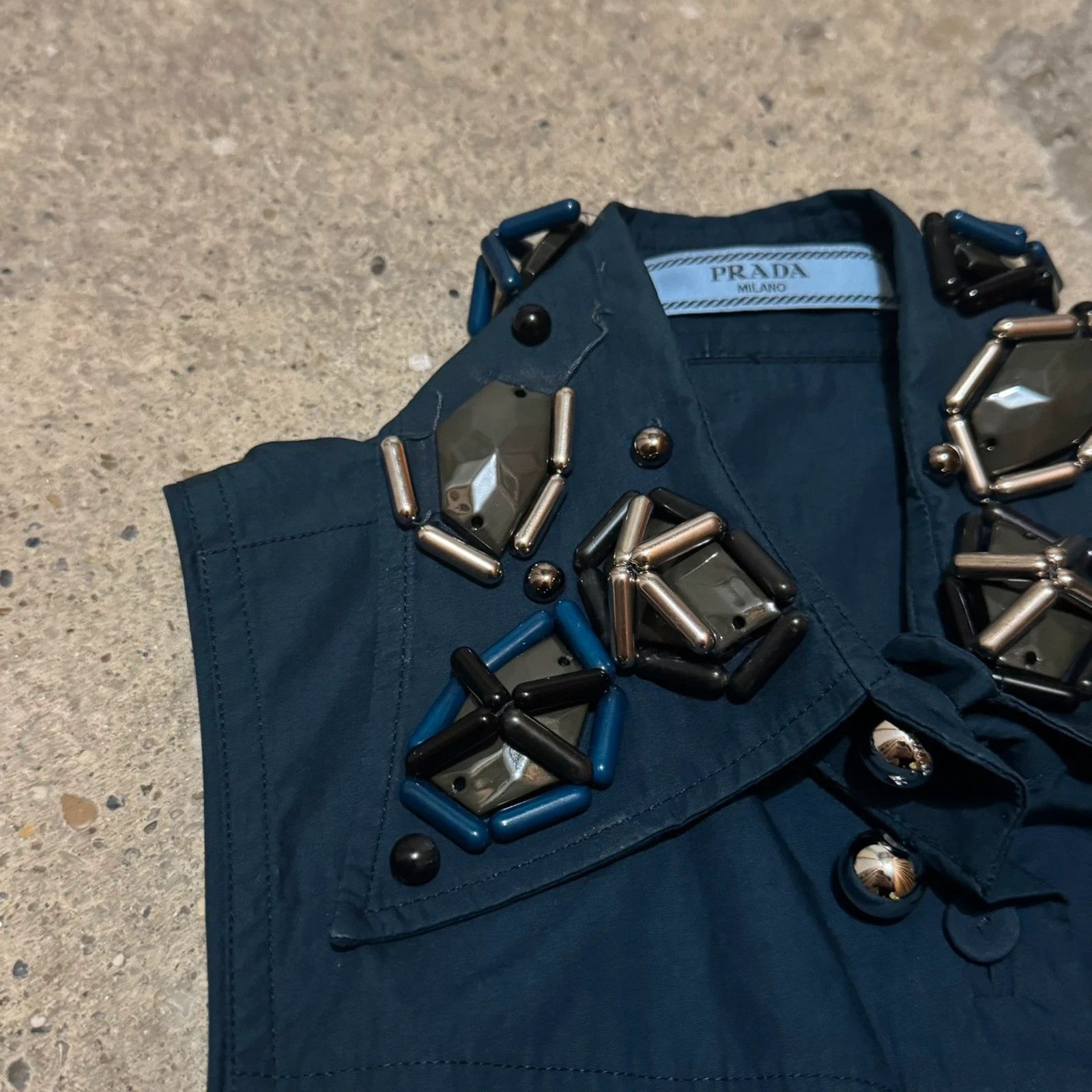 Prada F/W 2012 Prada sleeveless shirt with jeweled embellishments Size S / US 4 / IT 40 - 6 Thumbnail