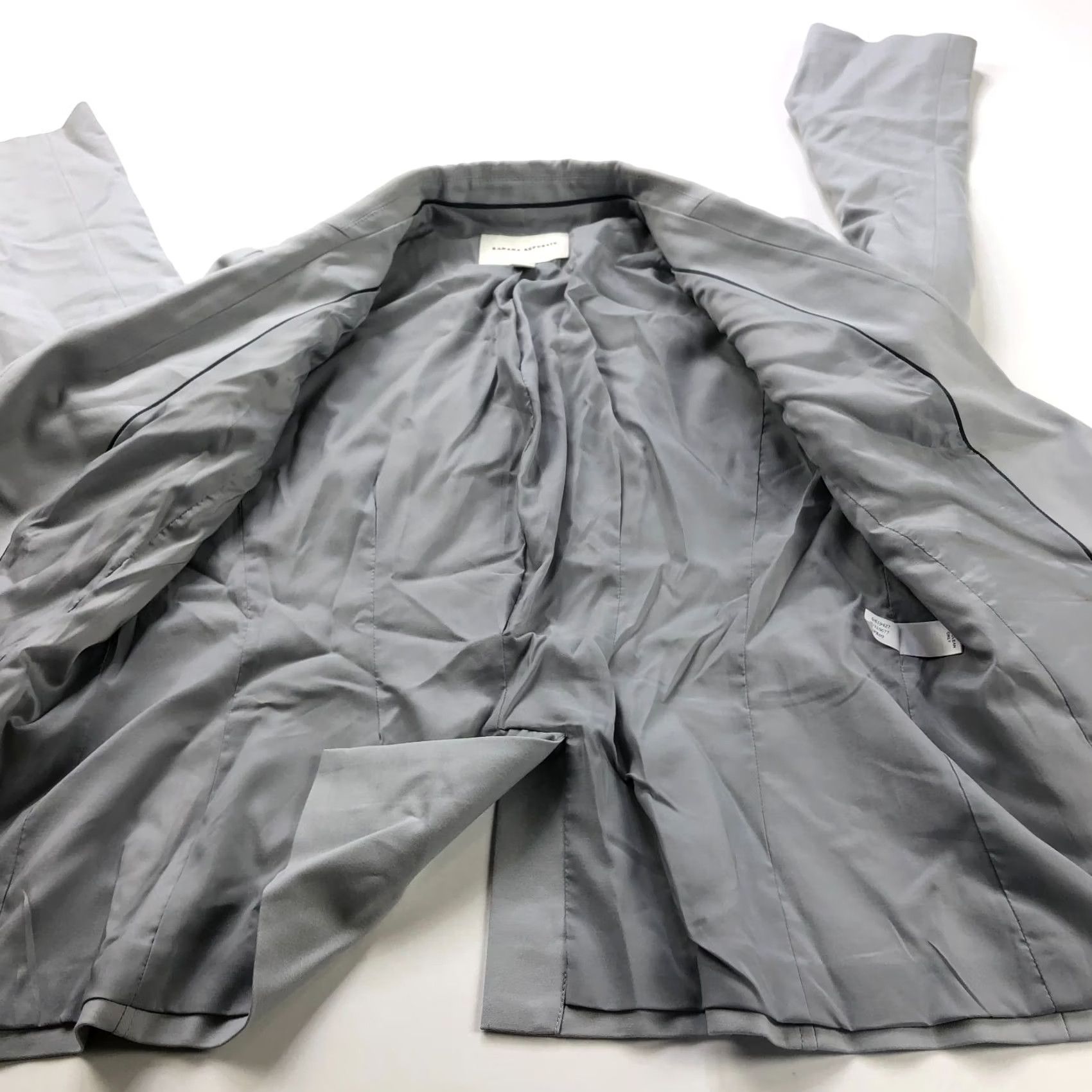Banana Republic Banana Republic 14 Stretch Cotton Modal 2 Button Blazer Jacket Light Gray Blazer Jacket Women 14 Gray Buttons Stretch Cotton Modal Banana Republic Size XL / US 12-14 / IT 48-50 - 7 Thumbnail