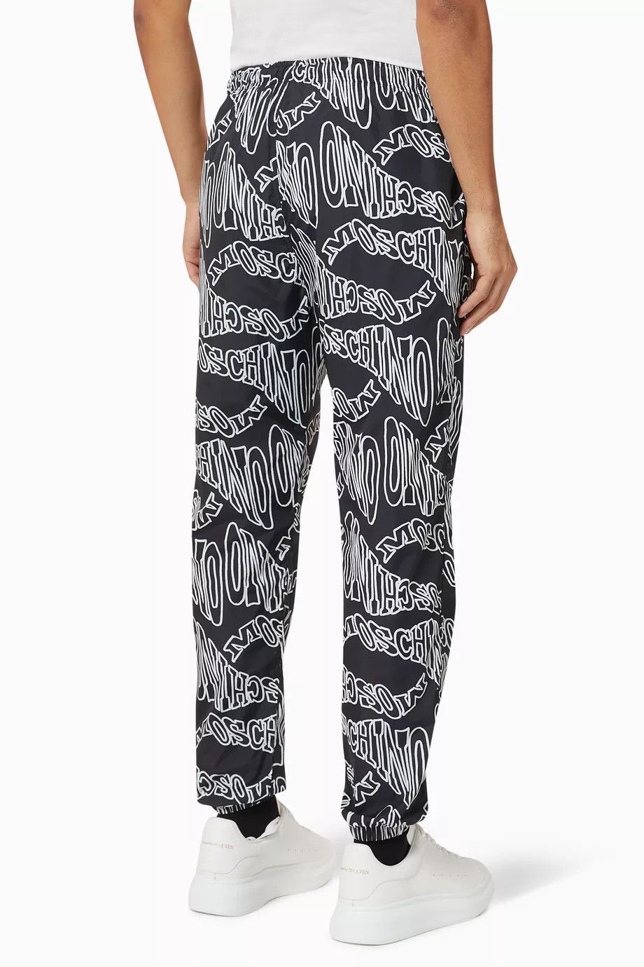 Moschino o1y0225 Logo Jogger & Sweatpant in Black/White Size US 34 / EU 50 - 2 Thumbnail
