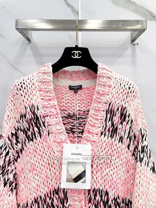Chanel Chanel Pink Knit Women's Jacket . Size M / US 6-8 / IT 42-44 - 3 Thumbnail
