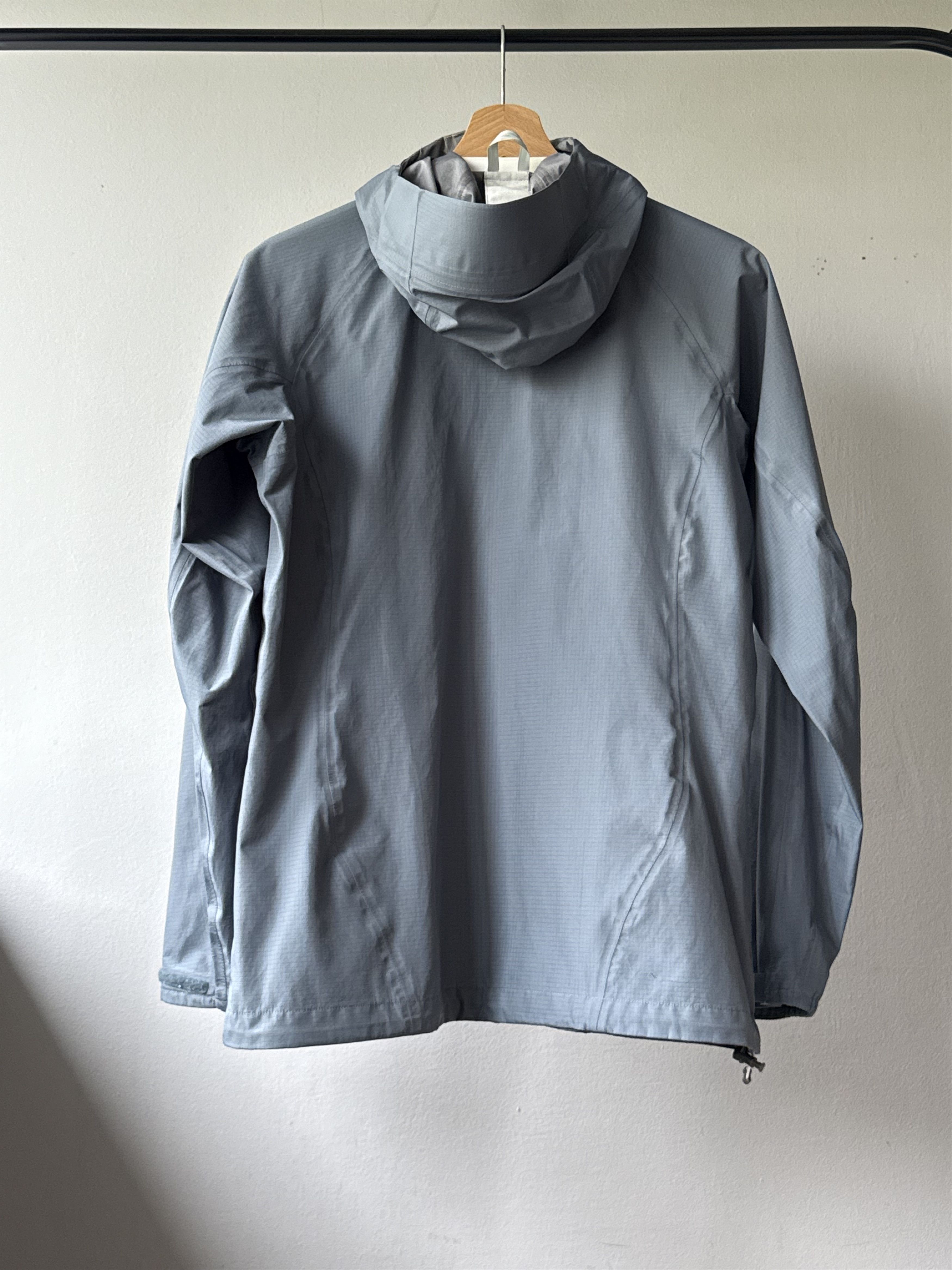Berghaus × Goretex Berghaus Gore-Tex Active Shell Gray Lightweight Hood Jacket Size L / US 10 / IT 46 - 2 Thumbnail