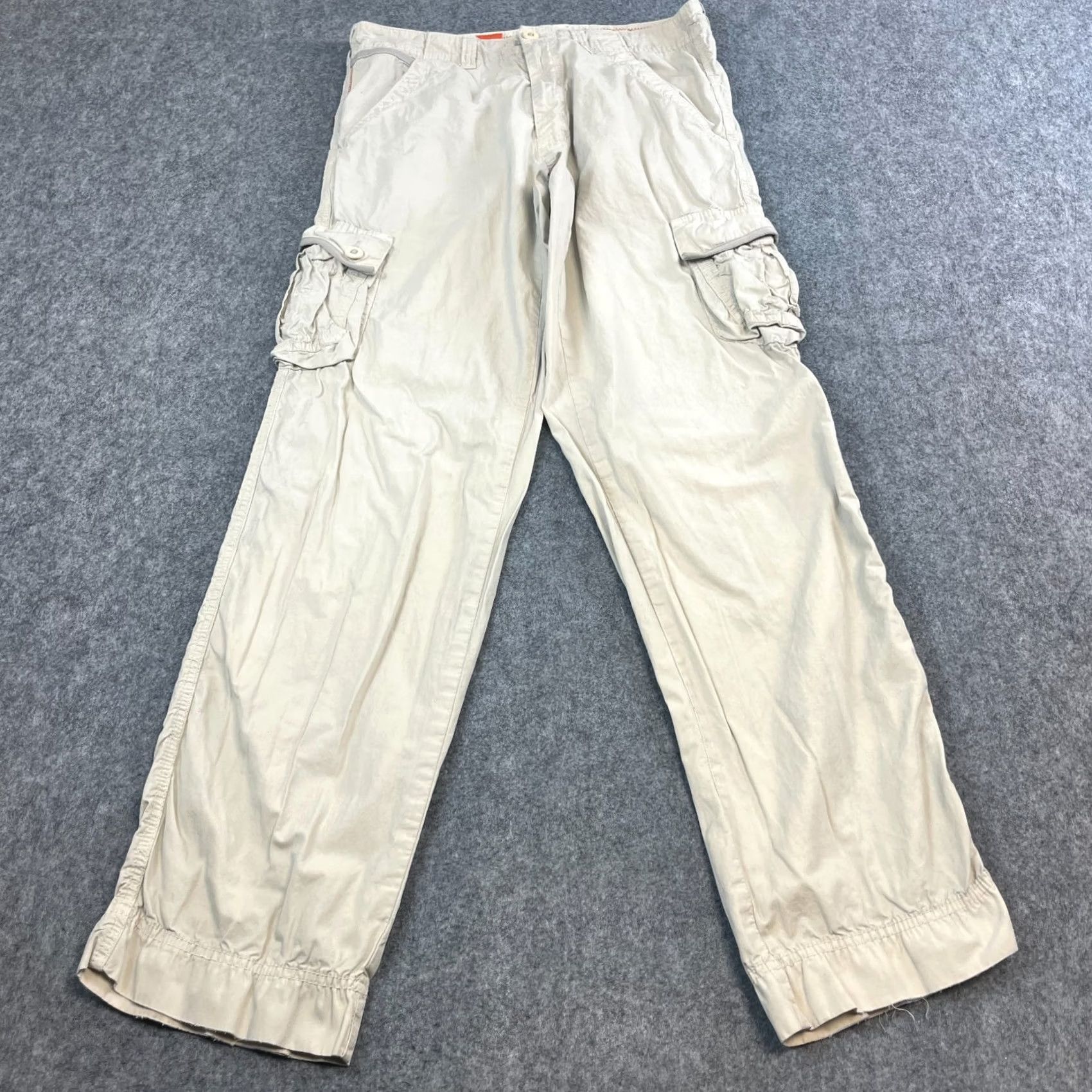 Hugo Boss VINTAGE Hugo Boss Mens Cargo Pants Trousers Straight 30 32 Ivory Cargo Trousers Mens Regular 30 Ivory Size US 30 / EU 46 - 2 Thumbnail